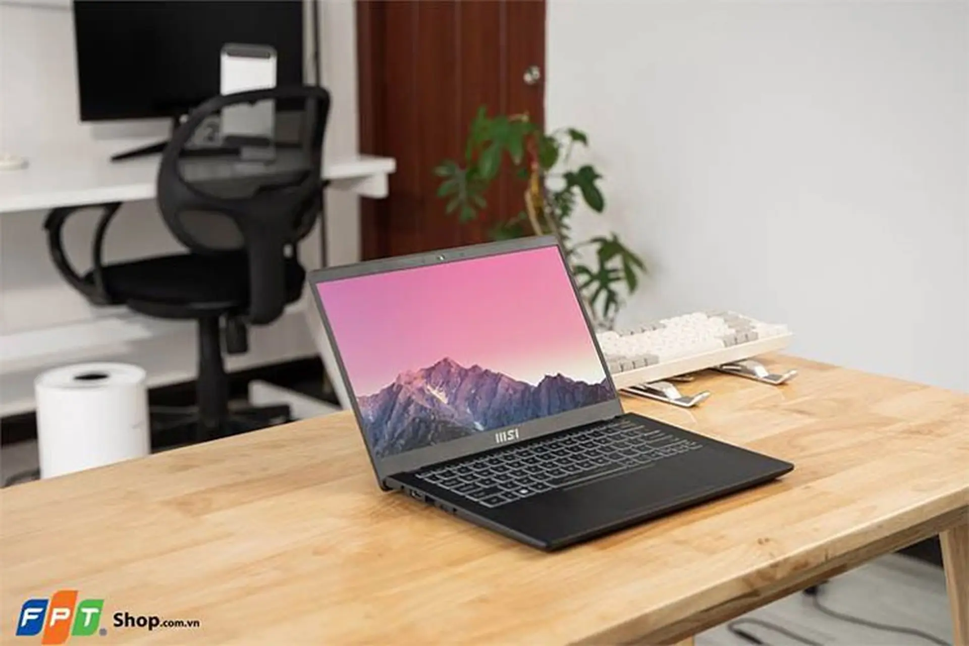 Tổng hợp các mẫu laptop cho sinh viên điều dưỡng mới nhất 2023