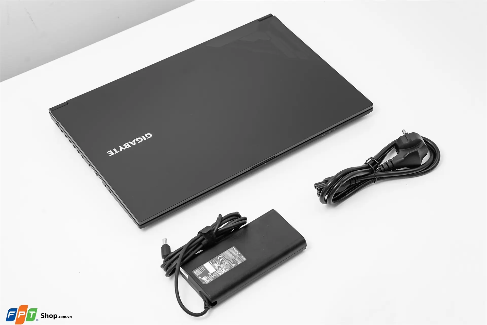 https://fptshop.com.vn/