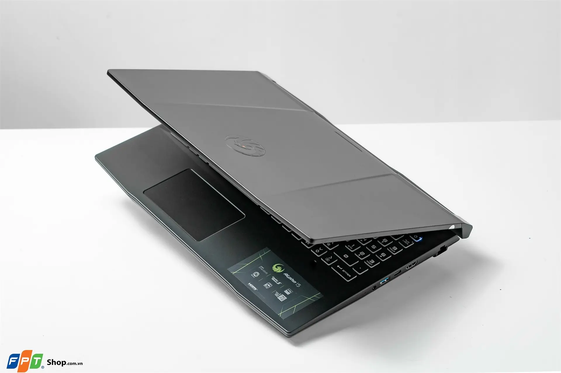 https://fptshop.com.vn/