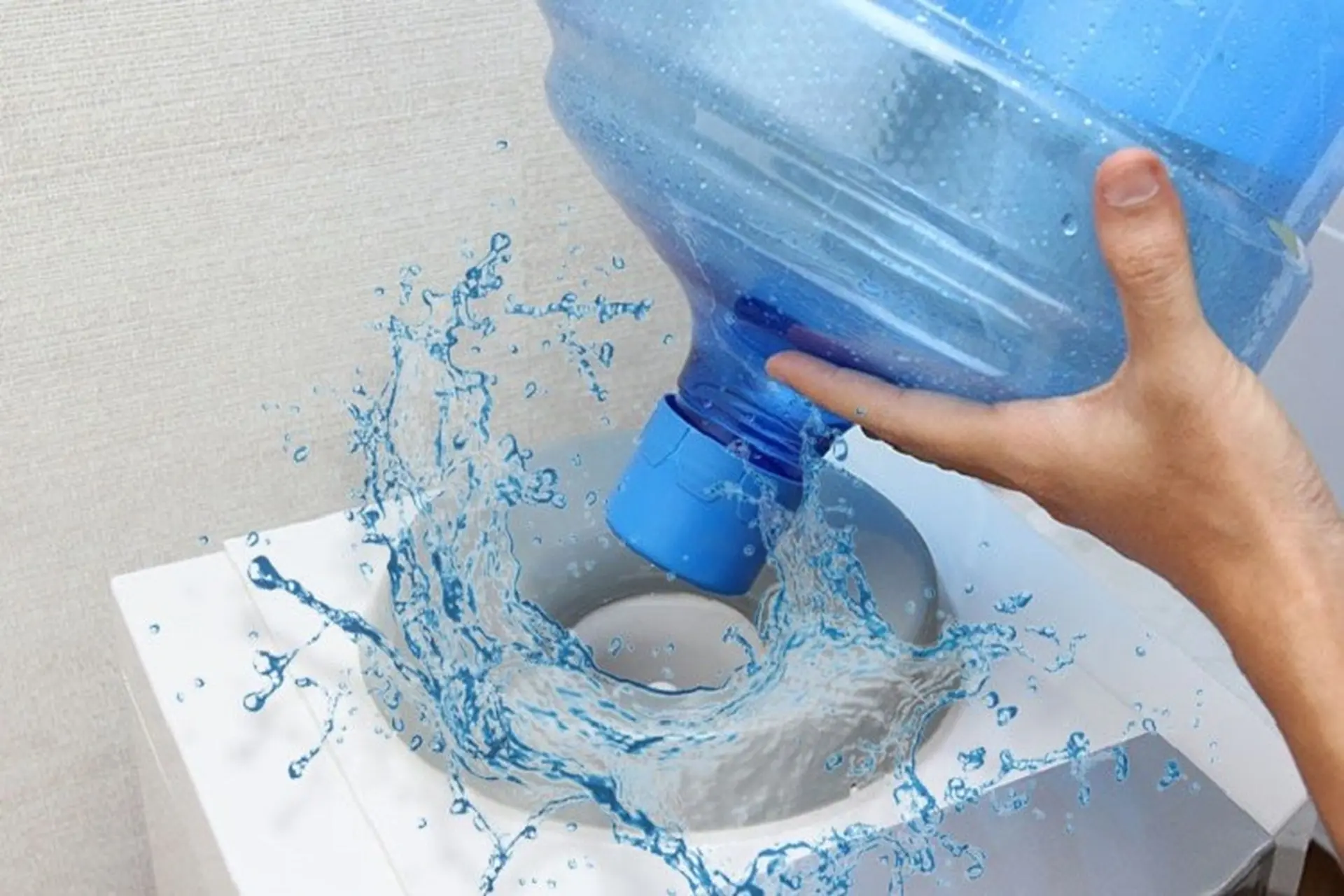 Nguyên nhân cây nước nóng lạnh bị chảy nước và cách khắc phục