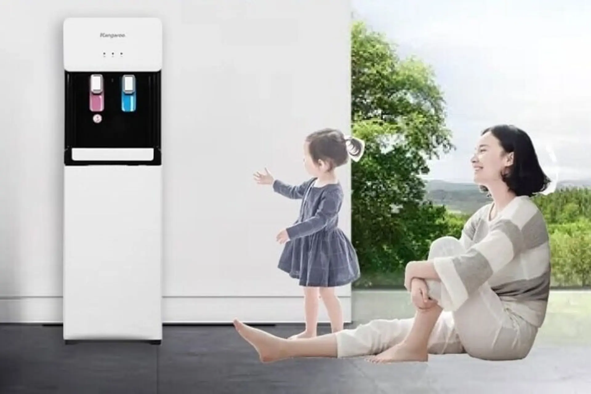 Cây nước nóng lạnh có lọc nước không? Khi nào nên chọn mua cây nước nóng lạnh?