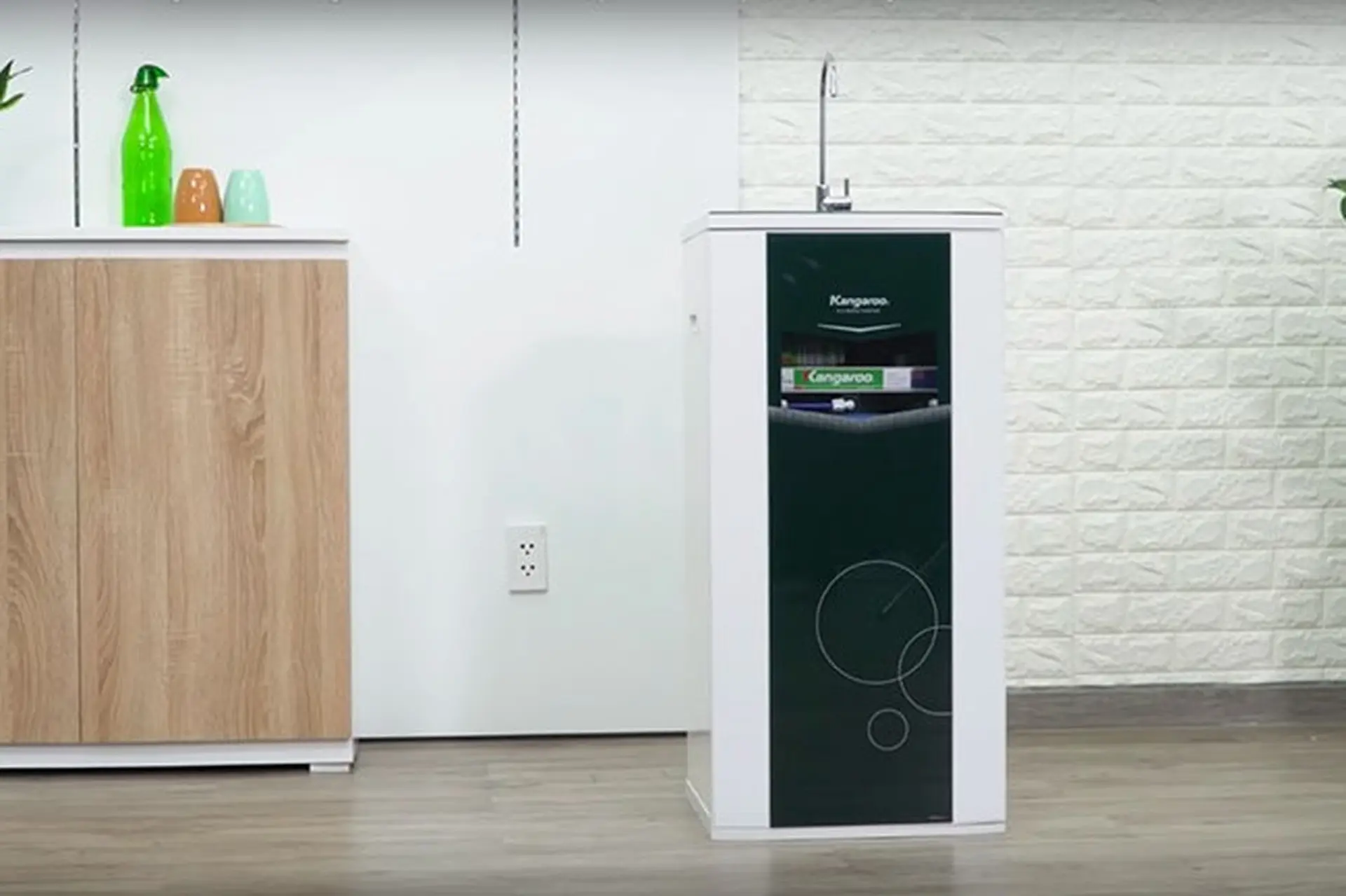 Nguyên nhân gì khiến máy lọc nước Kangaroo chảy yếu? Làm sao để khắc phục?