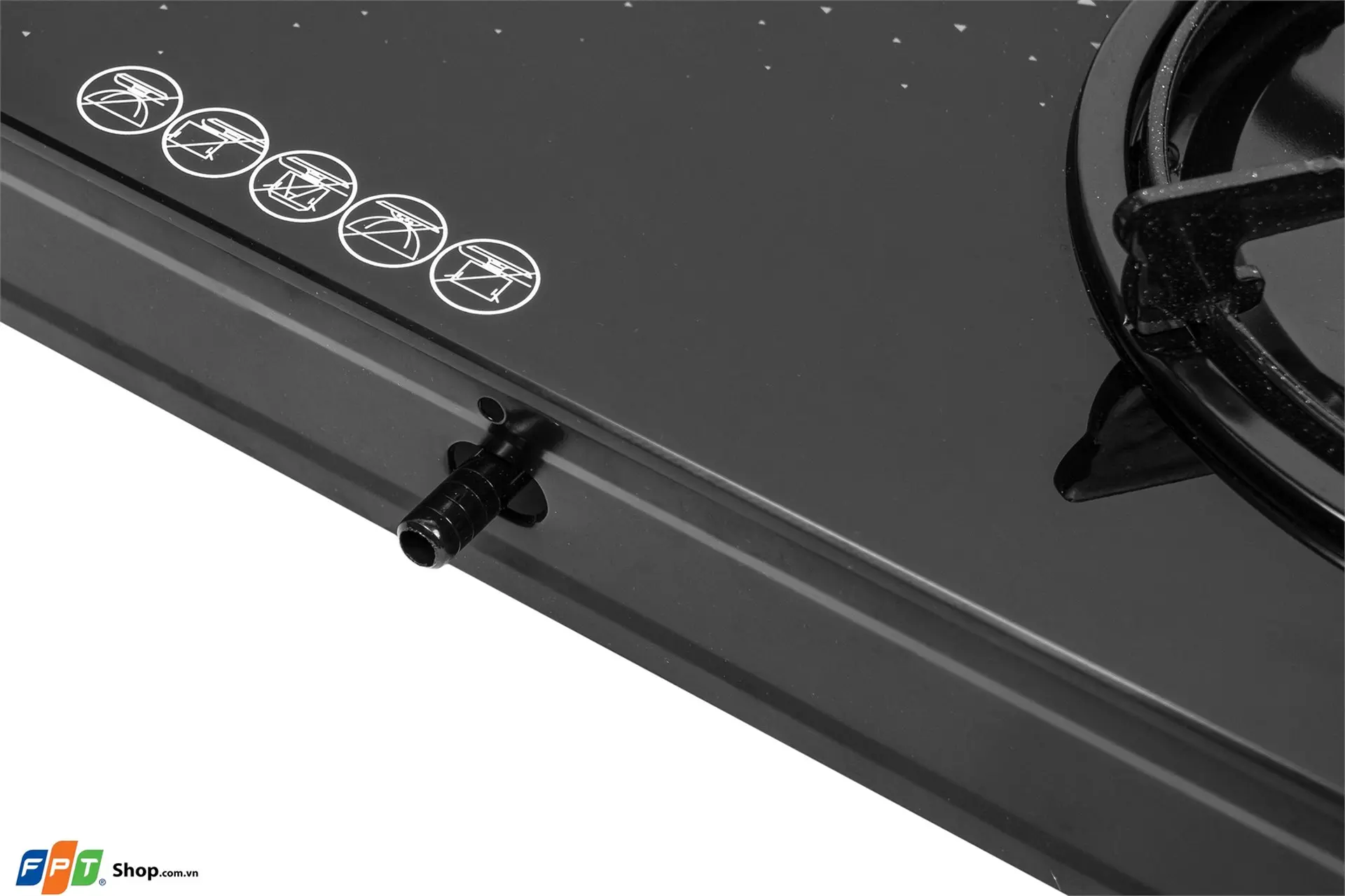 https://fptshop.com.vn/