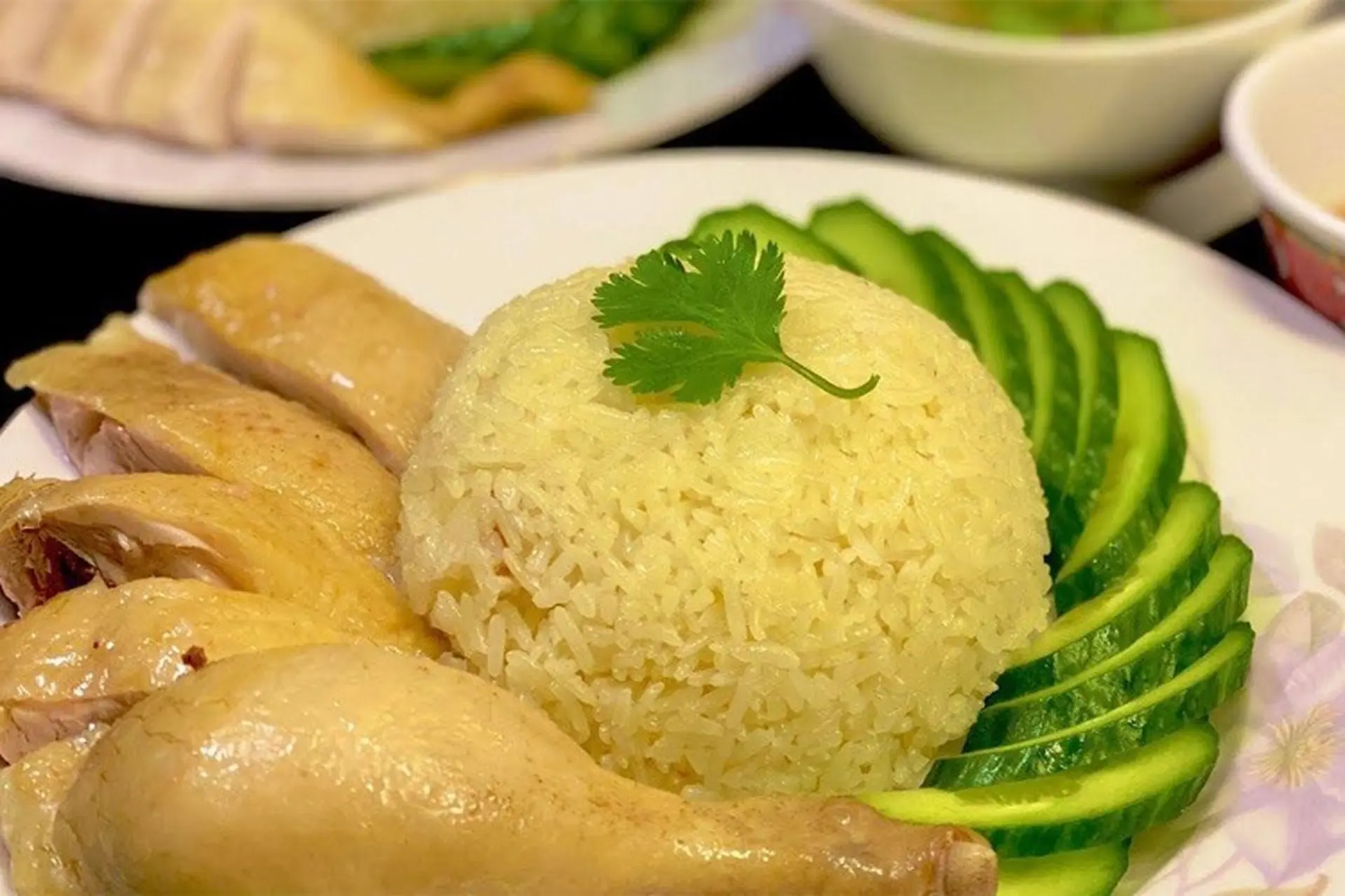 Cách nấu cơm gà bằng nồi cơm điện thơm ngon siêu đơn giản