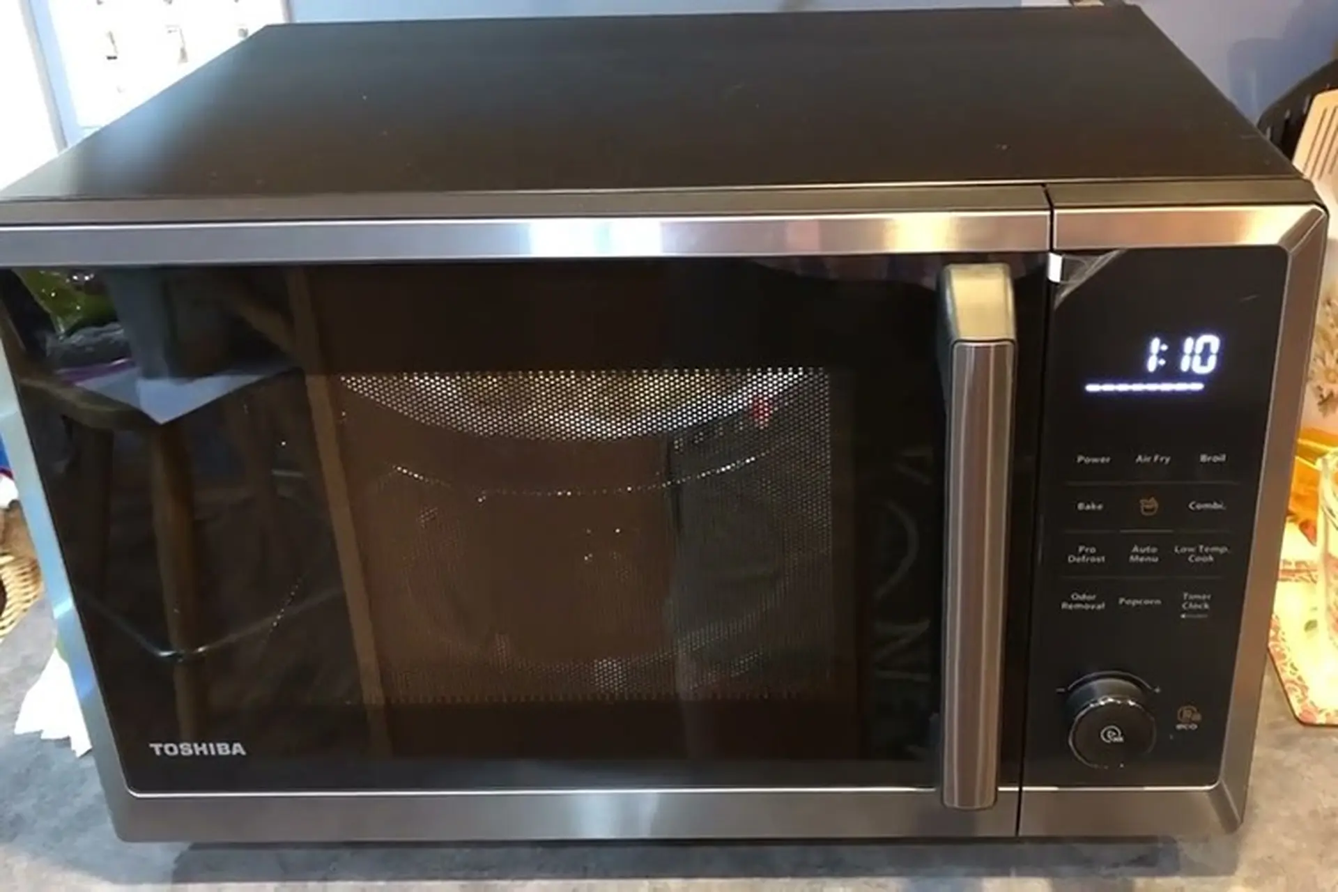 Các mã lỗi lò vi sóng Toshiba và ý nghĩa của chúng