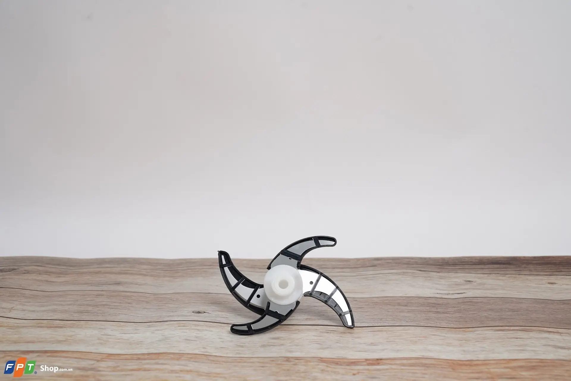 https://fptshop.com.vn/