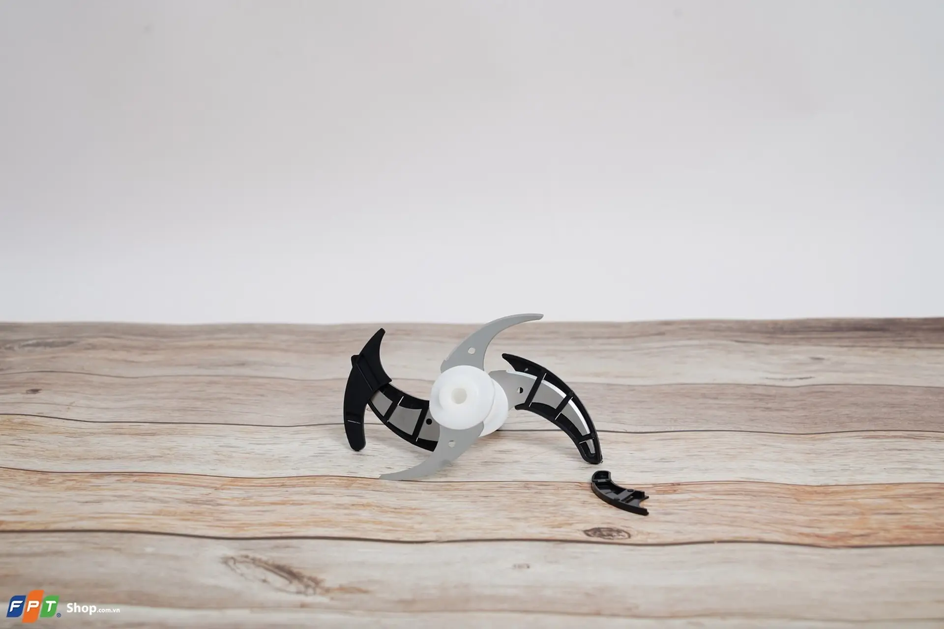 https://fptshop.com.vn/