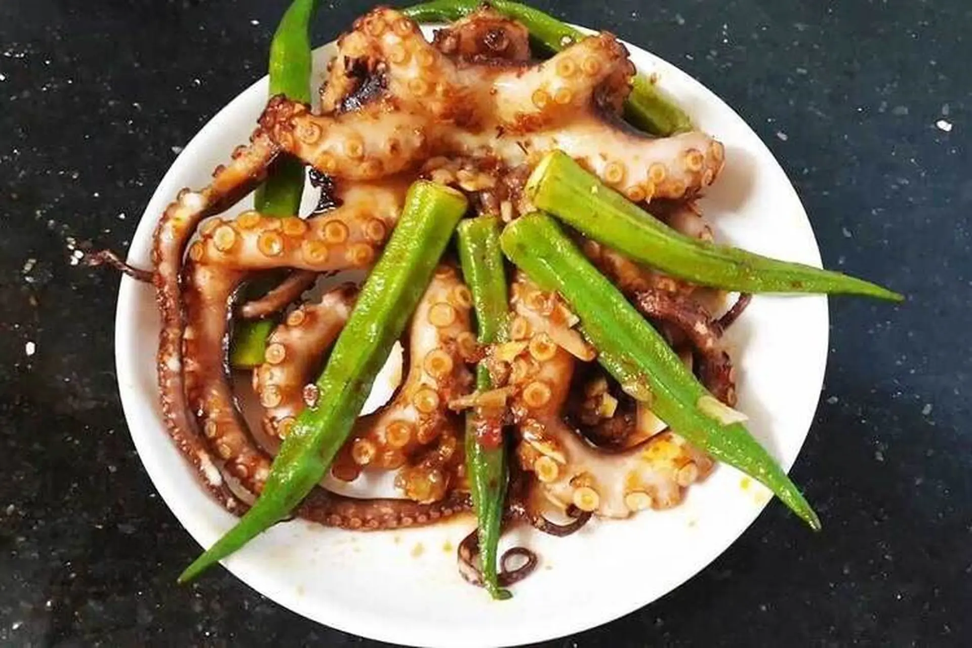 3 cách nướng bạch tuộc bằng nồi chiên không dầu mềm ngọt, đậm vị