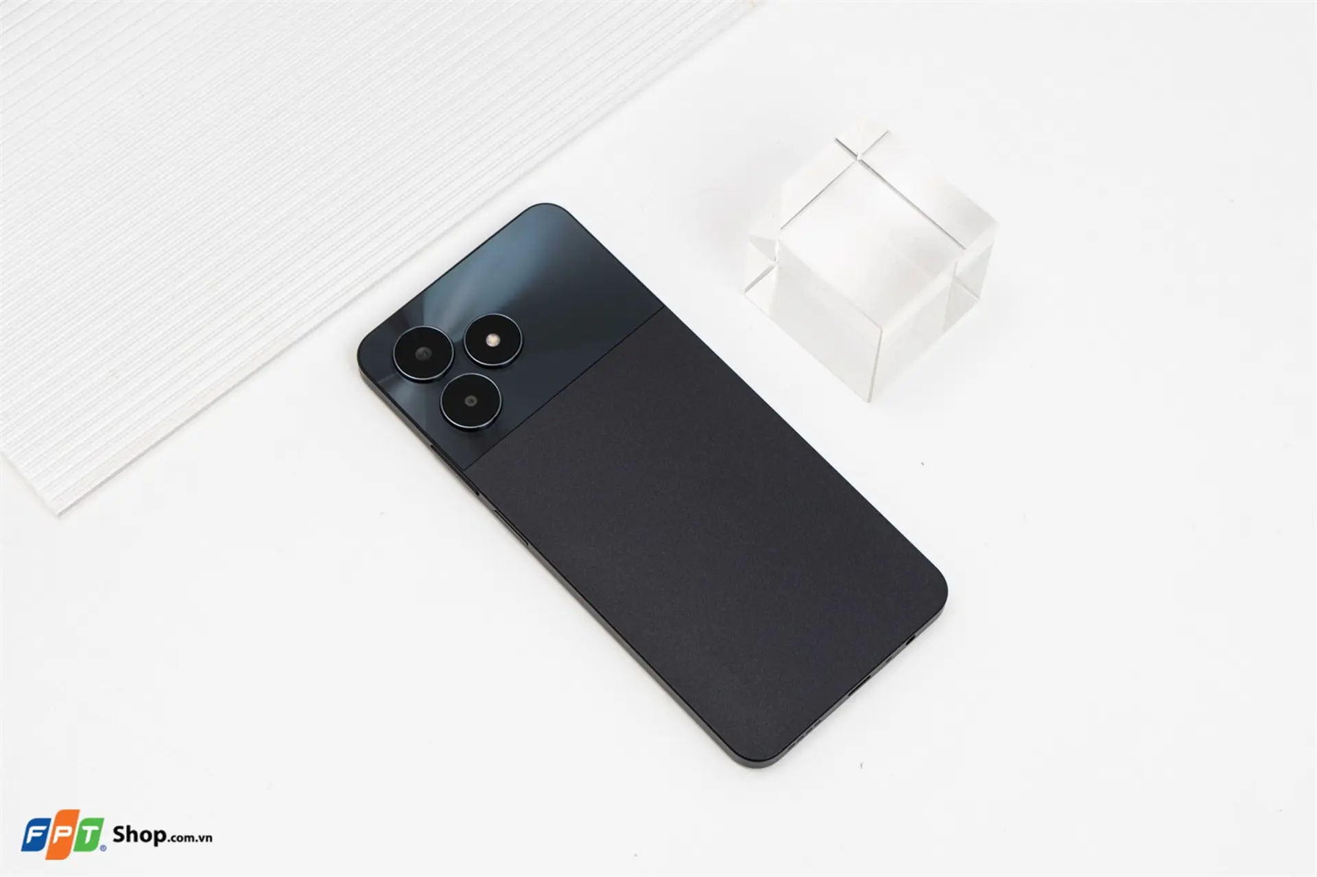 https://fptshop.com.vn/
