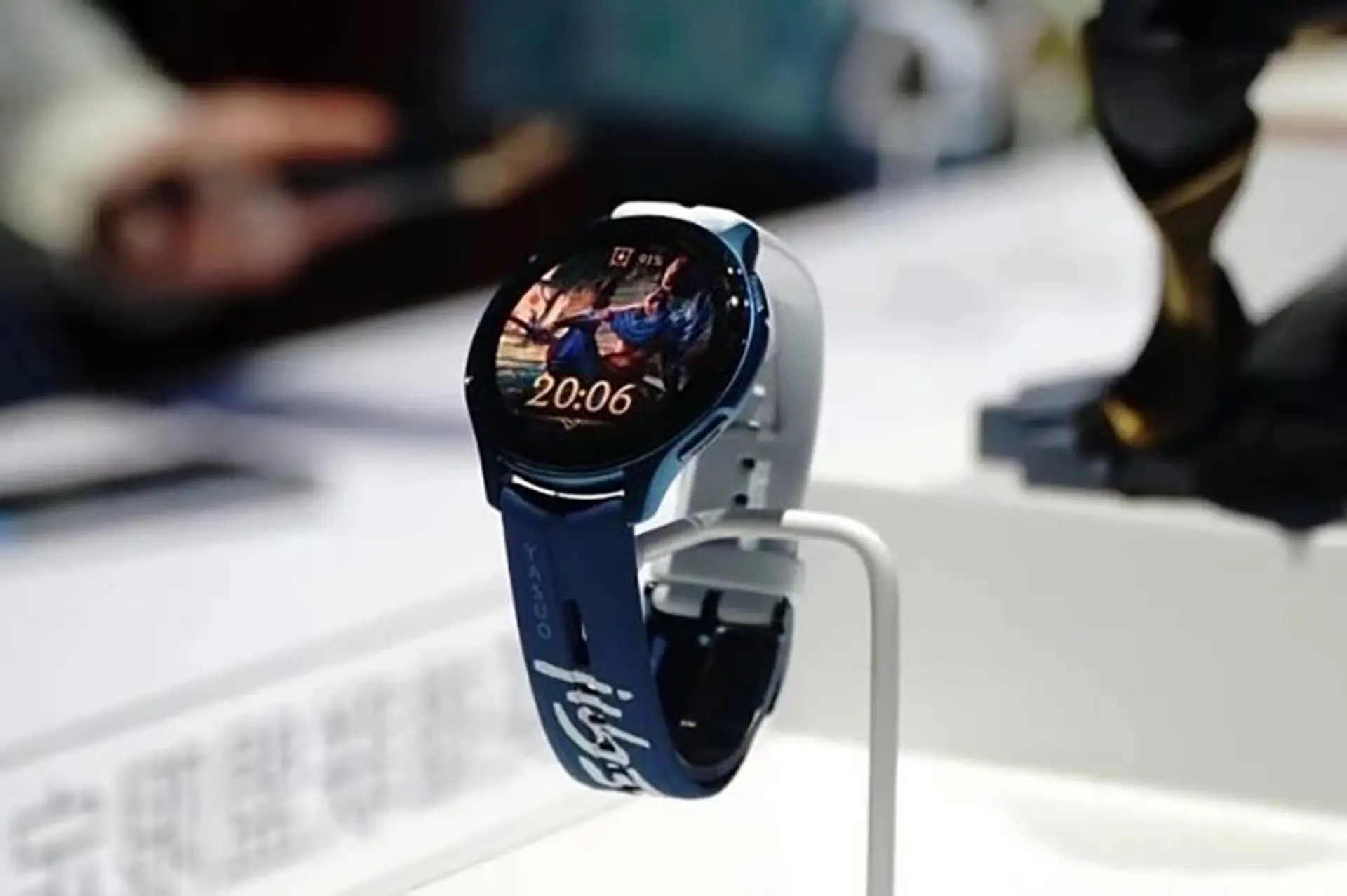 OPPO Watch 4 với mặt số tròn đang được phát triển