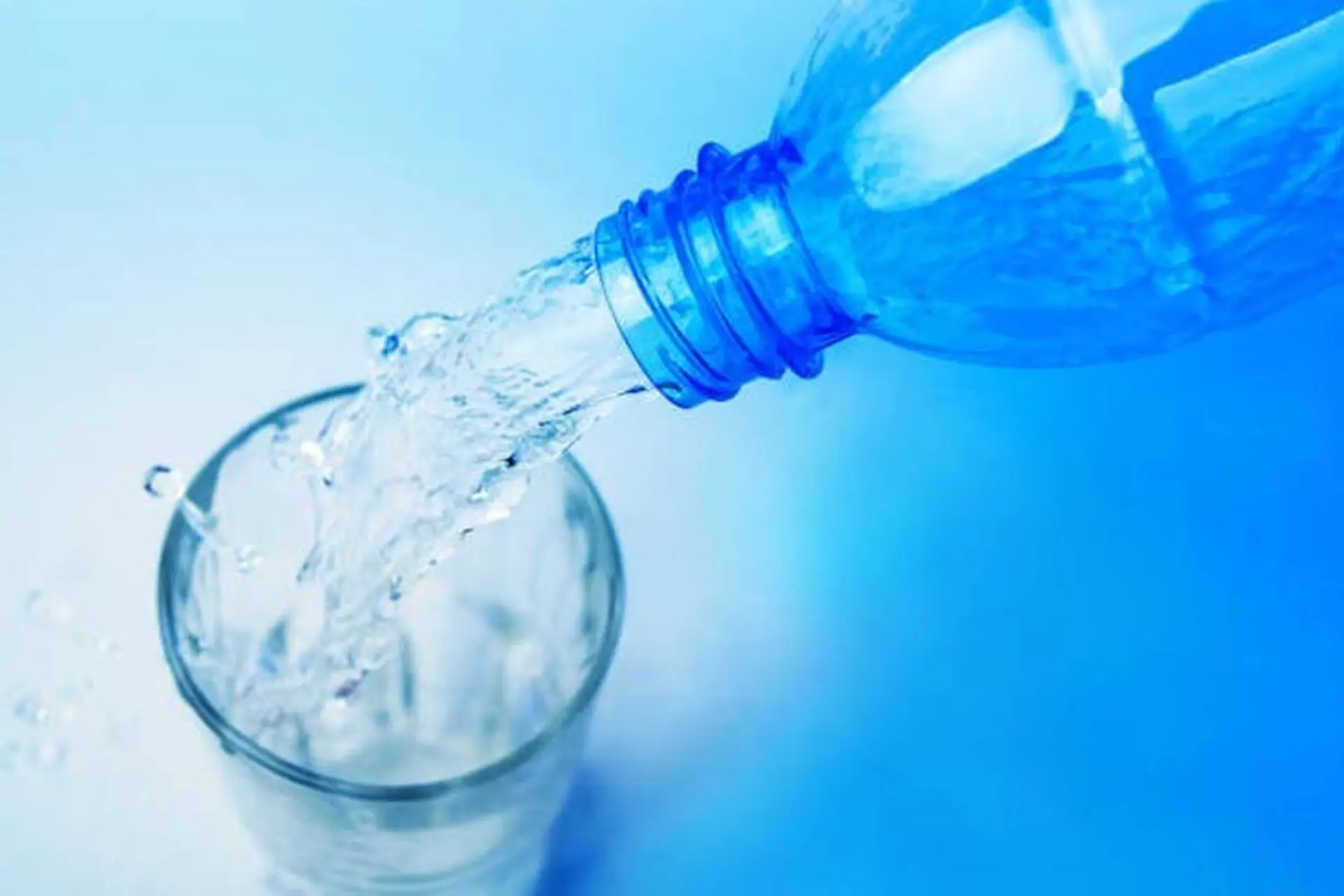 Nước ion kiềm là gì? Có khó uống không? Đừng bỏ qua những lợi ích cực kỳ tuyệt vời của nó