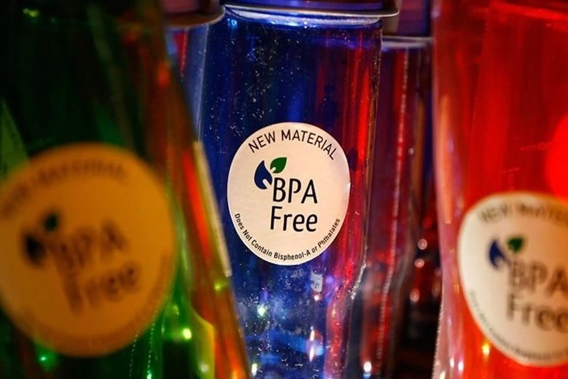 Nhựa số 7 có an toàn không? Thương hiệu nào sản xuất bình Tritan chất lượng nhất?