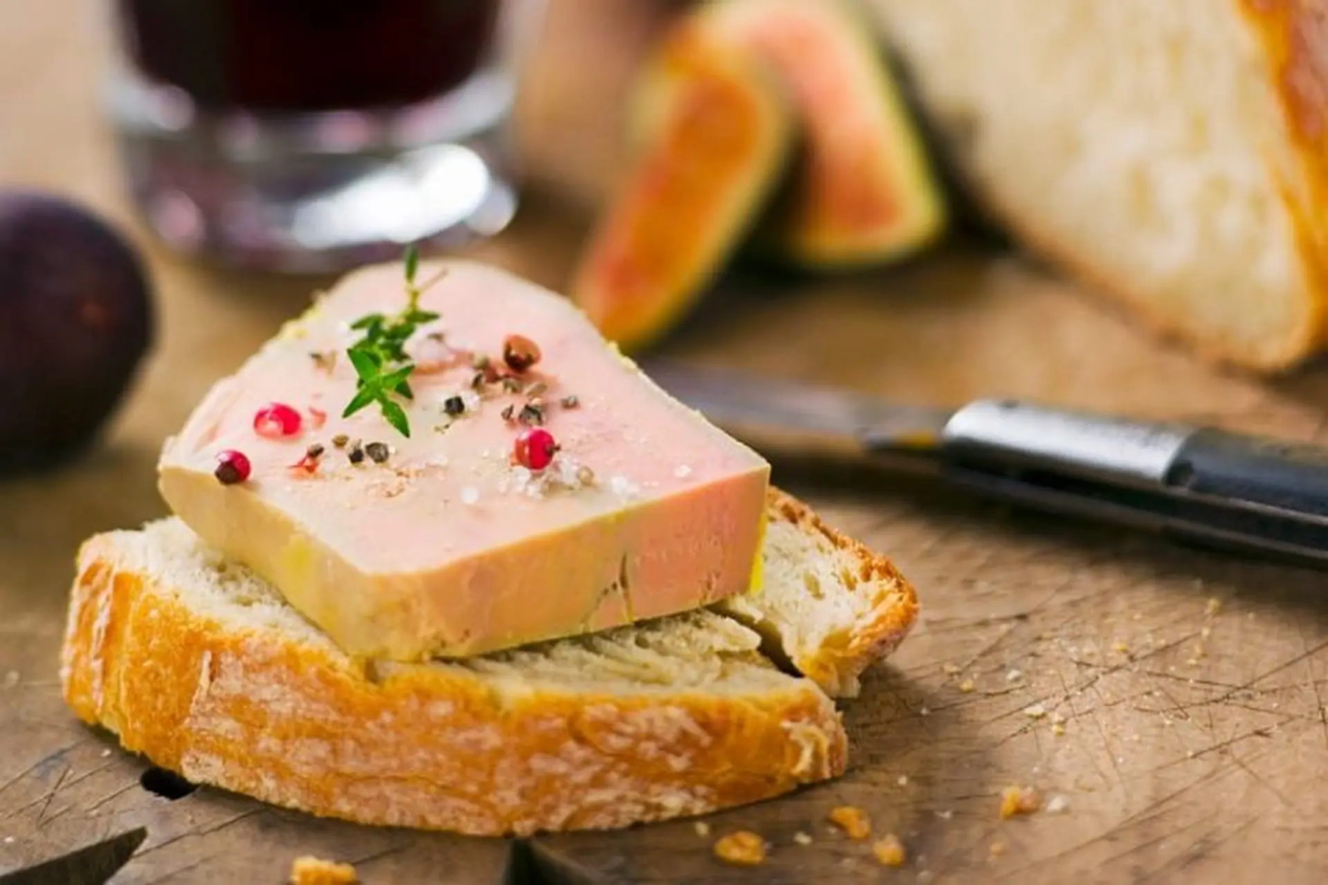 Lợi ích của gan ngỗng đối với sức khoẻ và lưu ý với những rủi ro có thể xảy ra khi ăn