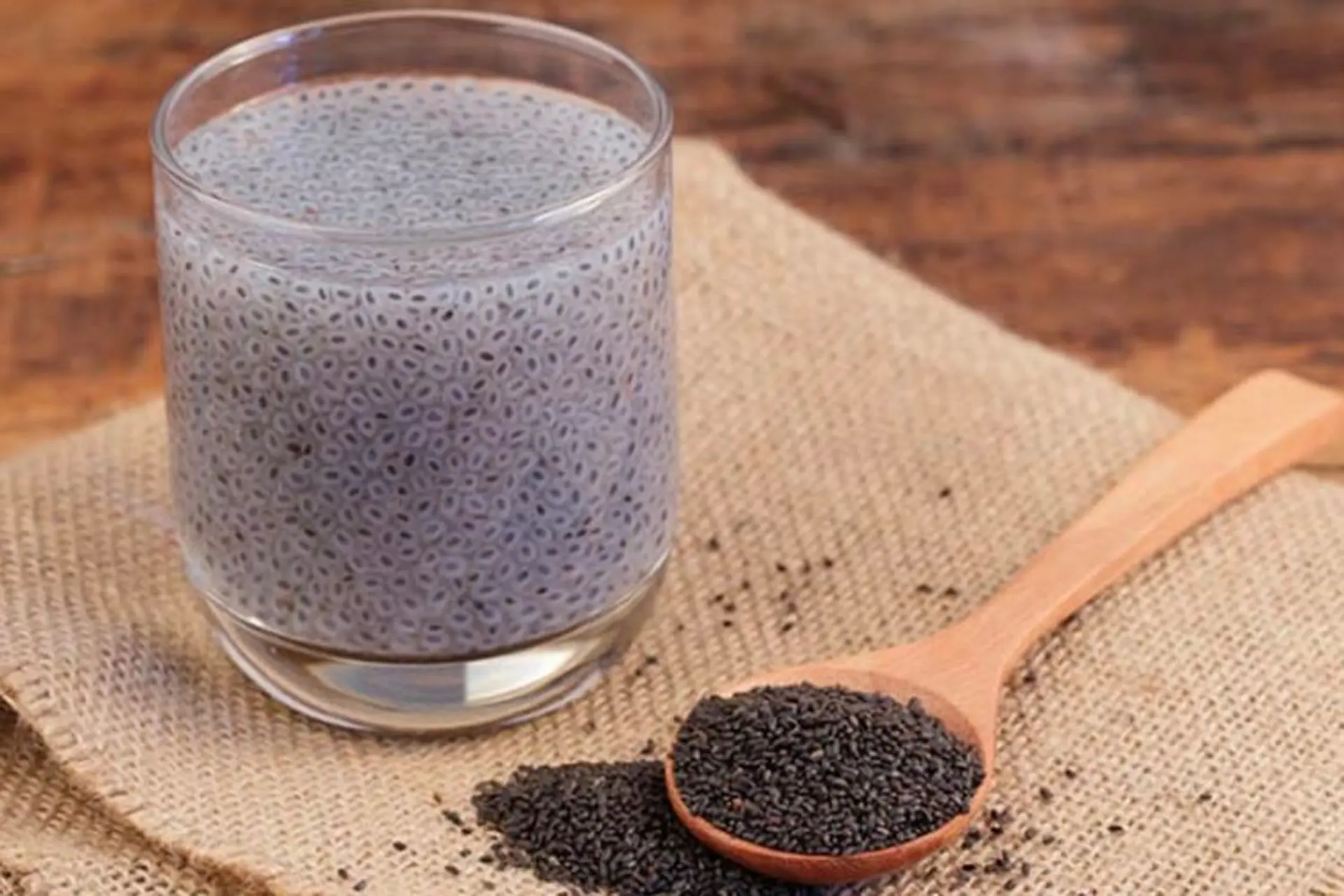 Tìm hiểu cách uống hạt chia giảm cân hiệu quả và những lợi ích có thể bạn chưa biết