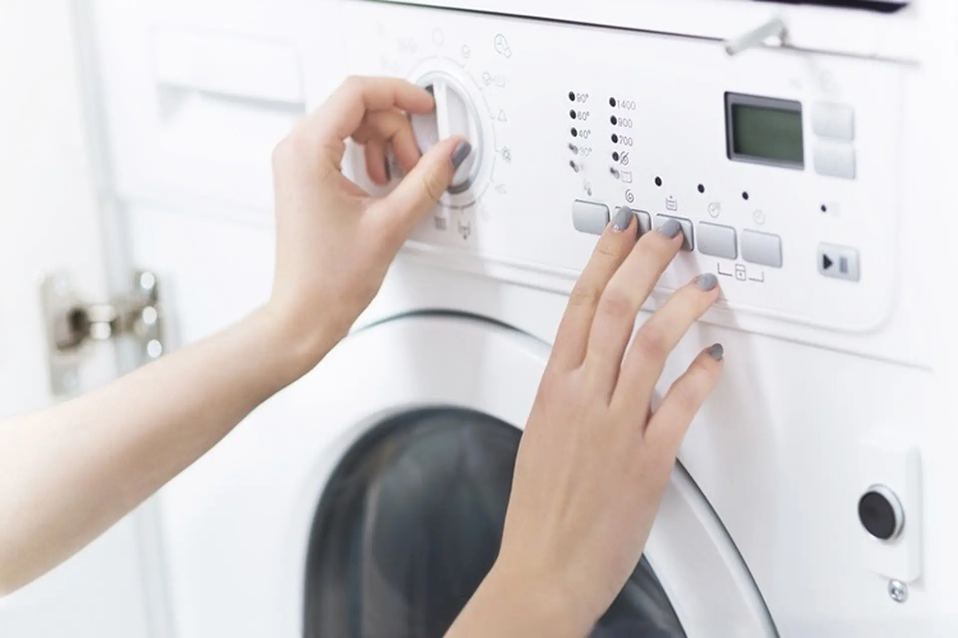 Lỗi IE máy giặt LG nguyên nhân do đâu? Các bước khắc phục chi tiết và nhanh chóng