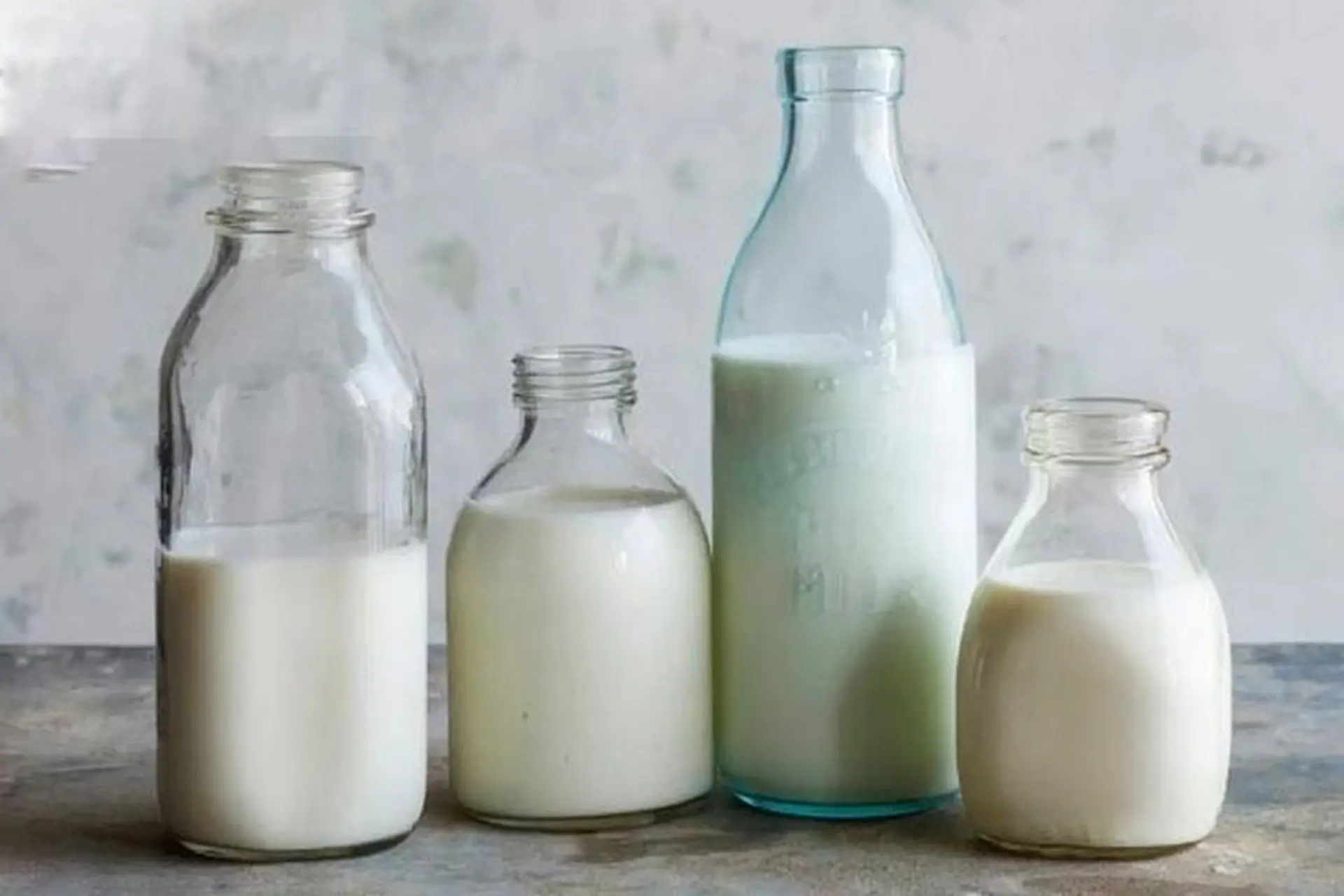 4 cách bảo quản sữa tươi khi không có tủ lạnh phổ biến nhất được nhiều người tin tưởng lựa chọn