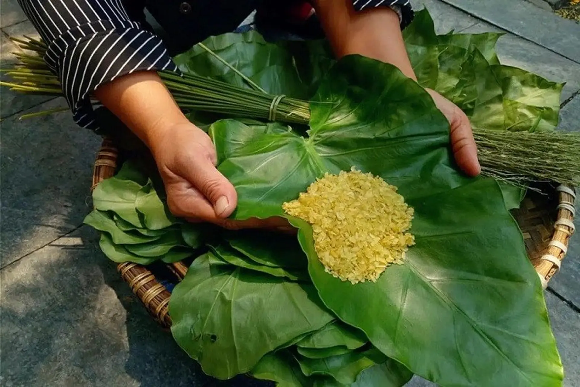 Cốm đặc sản ở đâu? Cách ăn cốm như thế nào tốt cho sức khỏe?