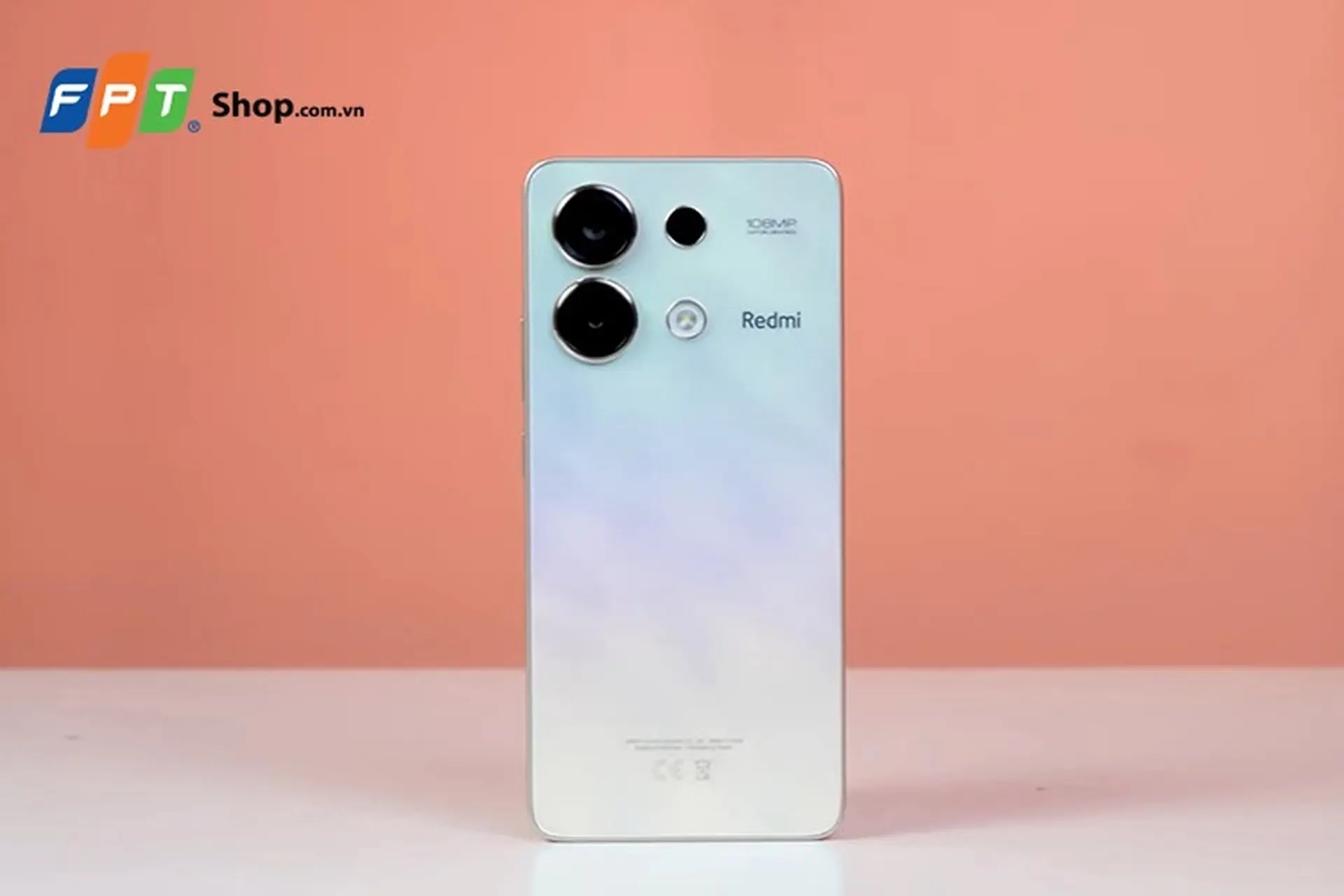 Trên tay Redmi Note 13: Siêu phẩm tầm trung với camera cải tiến, màn hình 120Hz, giá chỉ 4.89 triệu đồng