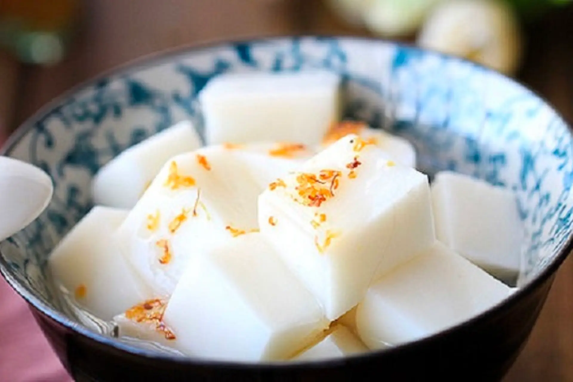 Lưu ngay 3 cách làm thạch sữa chua đơn giản, mát lạnh giải nhiệt ngày hè oi bức