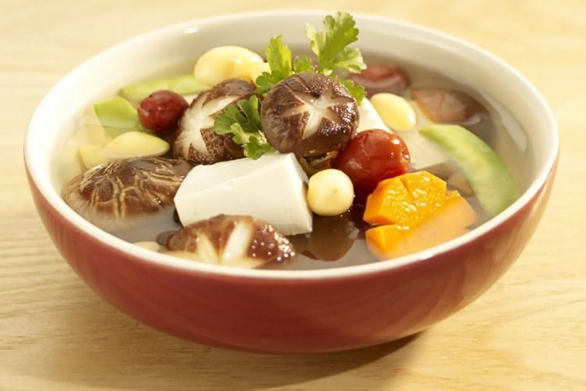 Công thức nấu canh su hào cá chép và canh su hào nấu xương thơm ngon, đầy đủ dưỡng chất