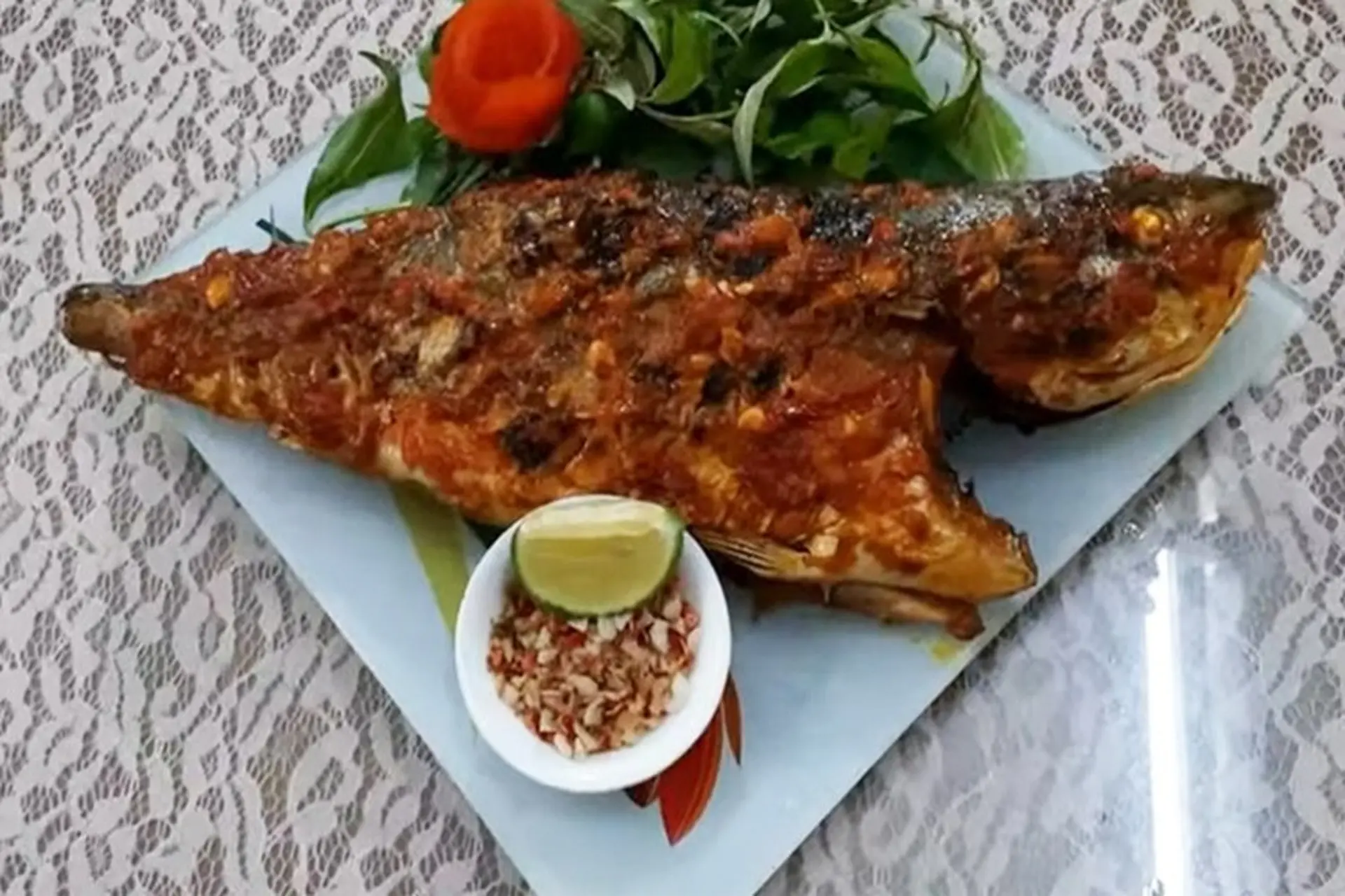 Cách làm cá cam nướng muối ớt đậm vị thơm ngon, thơm lừng, nếm thử là thích mê