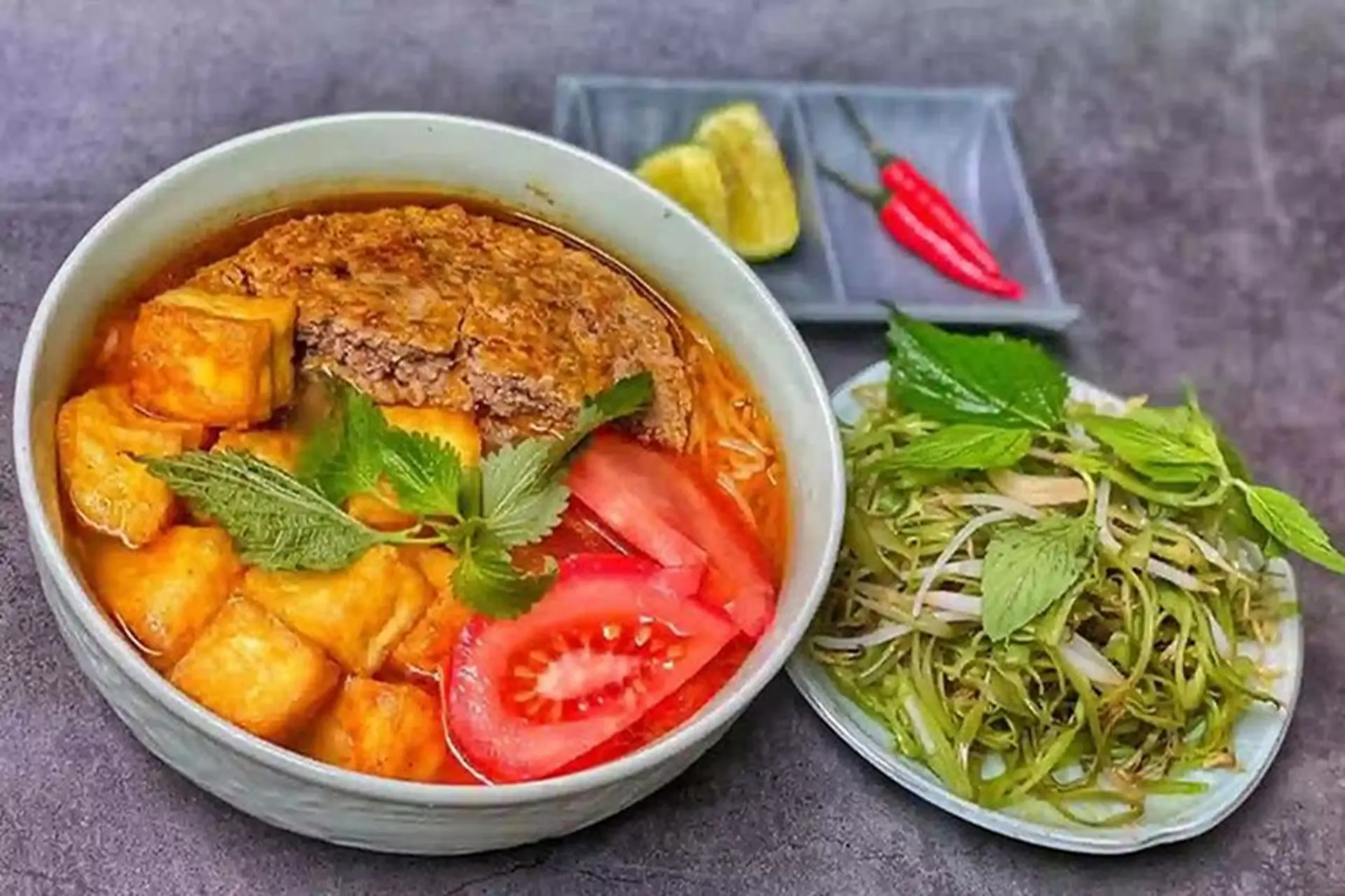 Hướng dẫn chi tiết nấu riêu cua đồng thơm ngon đúng chuẩn vị đồng quê tại nhà