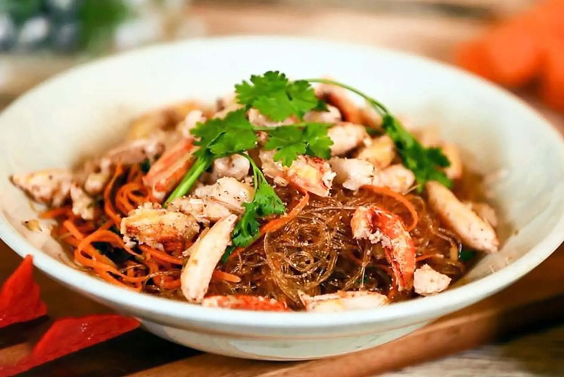 Bí quyết làm miến xào ghẹ mềm ngon, thơm phức, không dính và giàu dinh dưỡng ngay tại nhà