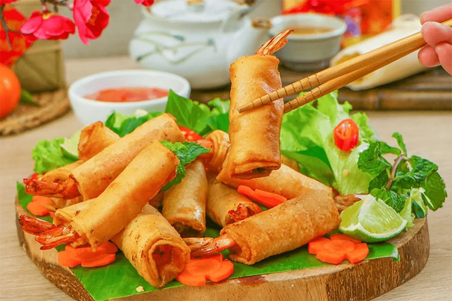 Chả giò bao nhiêu calo? Bật mí 6 cách ăn chả giò không bị béo cho người giảm cân - giải pháp cho cơn thèm hiệu quả