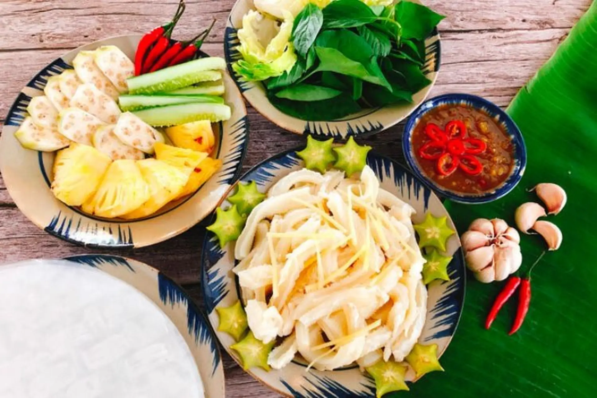 Cách luộc lòng bò trắng mềm, giòn ngon và mẹo sơ chế không bị hôi, không đắng