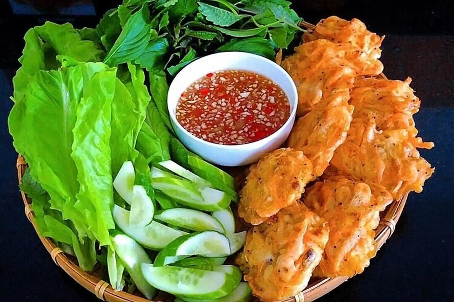 Mách bạn 2 cách làm tép chiên bột giòn rụm, vàng ươm cực bắt mắt, dễ gây nghiện