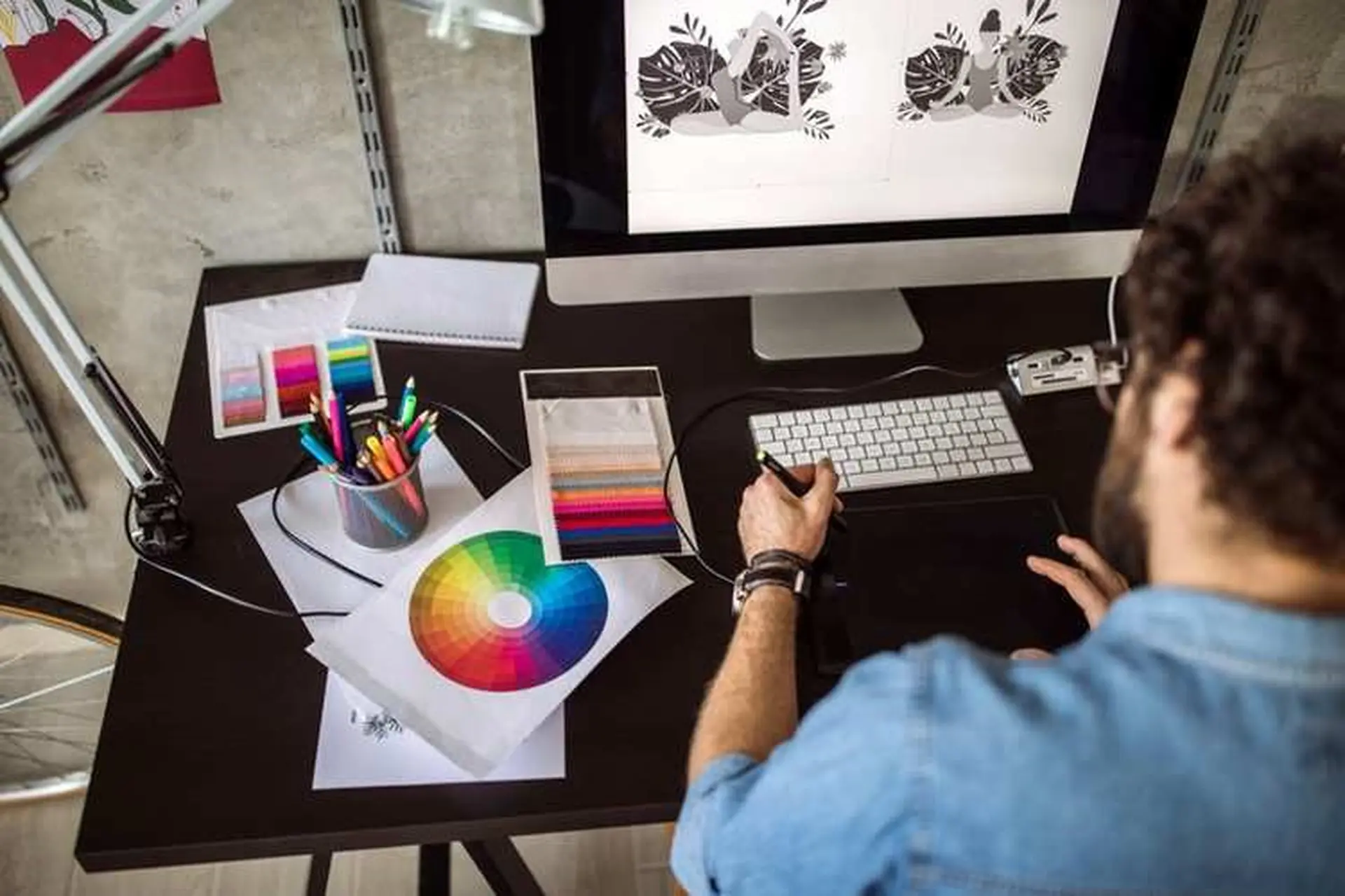 Visual Designer là gì? Khám phá xu hướng phát triển toàn diện của ngành Visual Designer