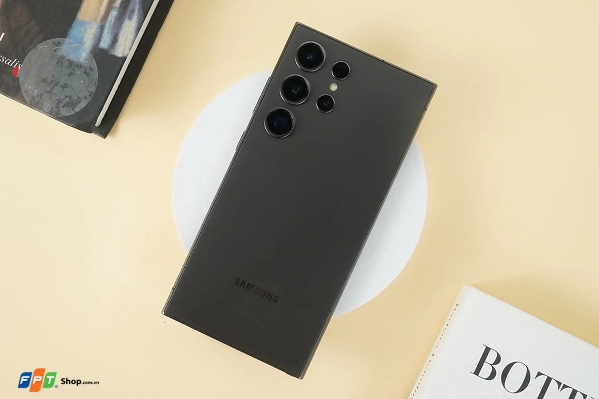 https://fptshop.com.vn/