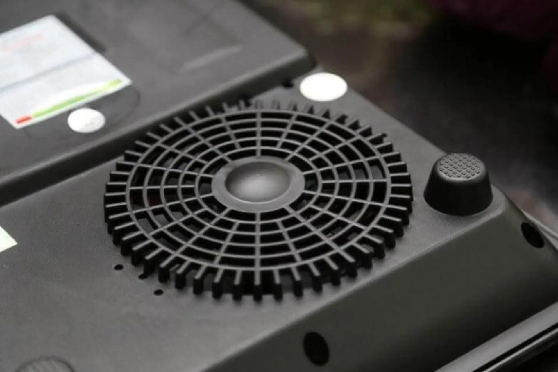 Nguyên nhân khiến quạt gió bếp từ chạy liên tục và cách xử lý an toàn ngay tại nhà