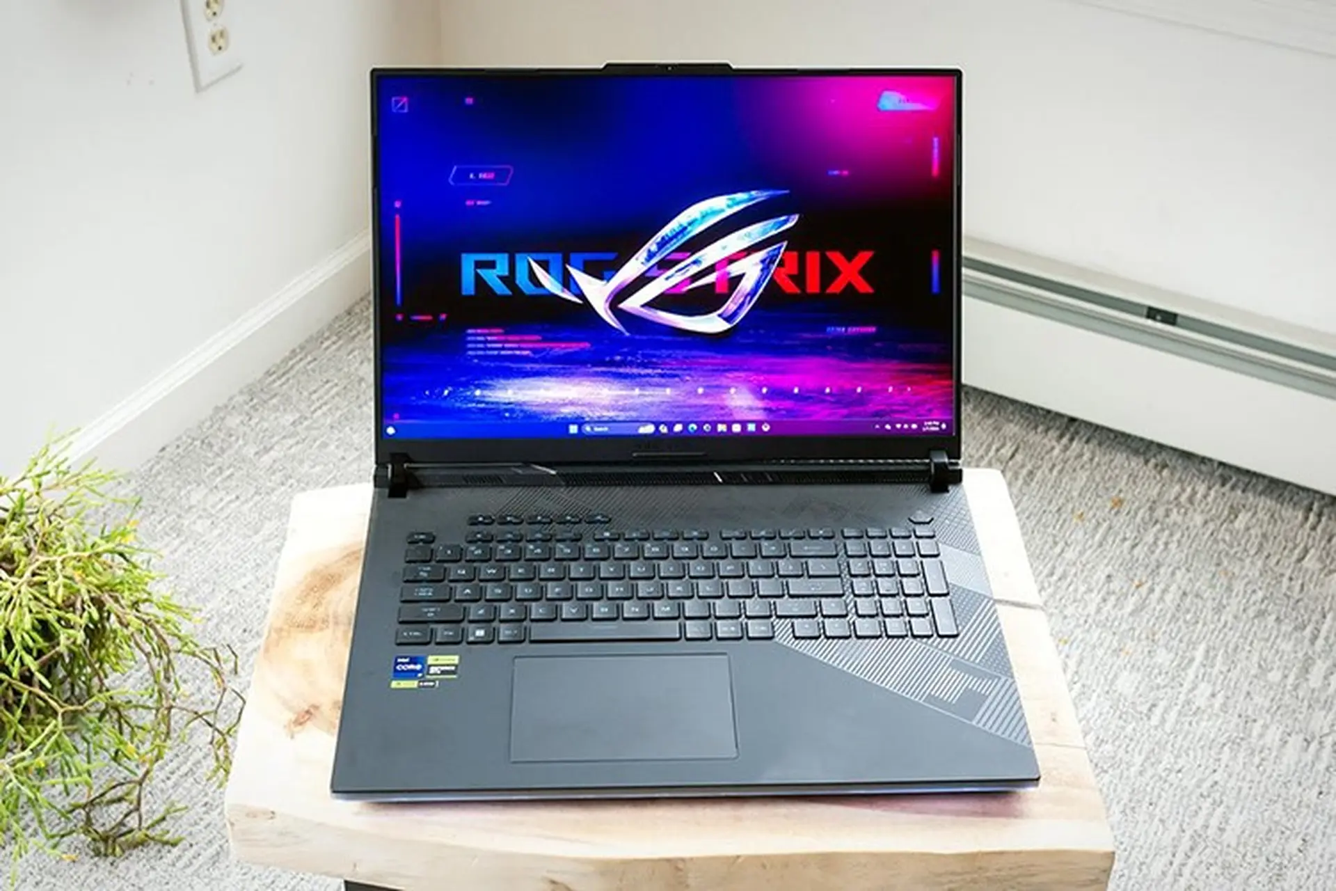 Đánh giá ROG Strix Scar 18 (2024): Hiệu năng khủng với Core i9-14900HX và GPU RTX 4090