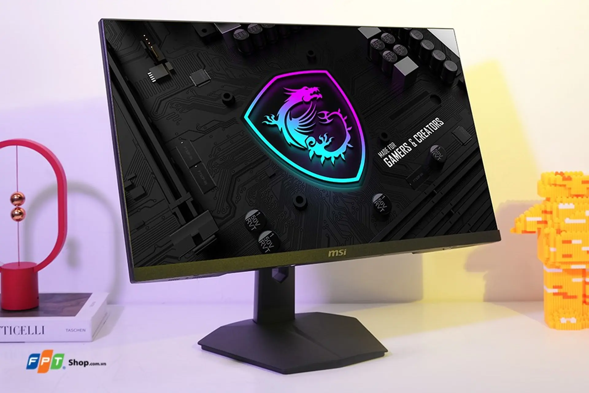 https://fptshop.com.vn/