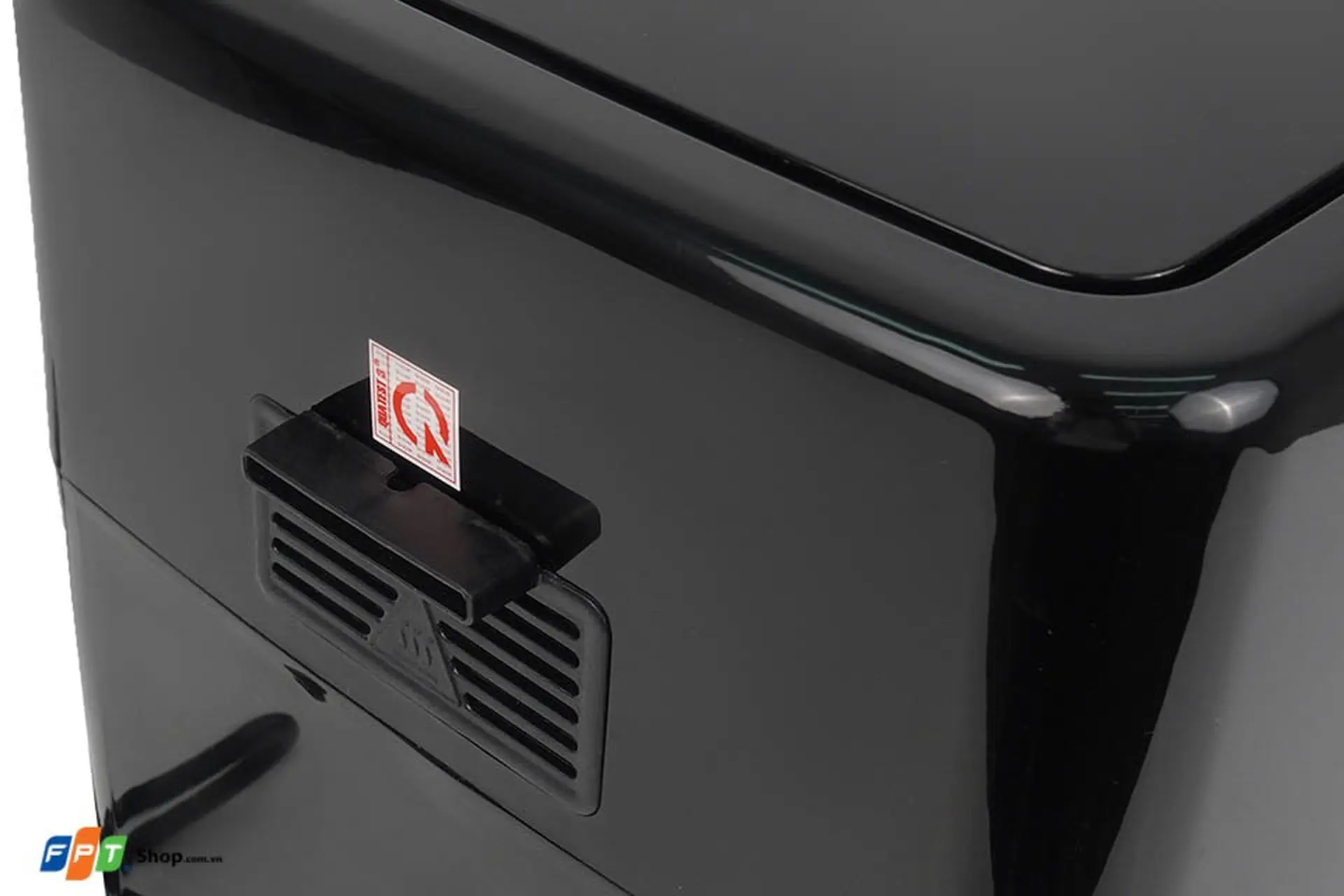 https://fptshop.com.vn/