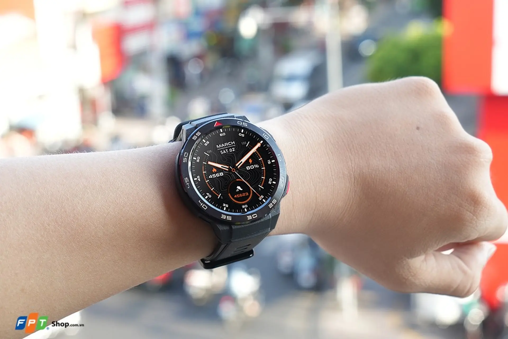 https://fptshop.com.vn/