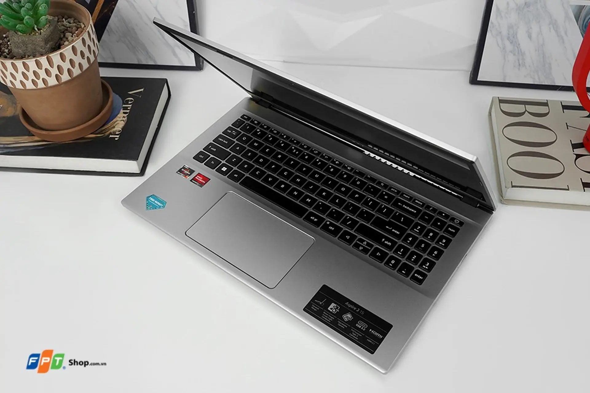 https://fptshop.com.vn/