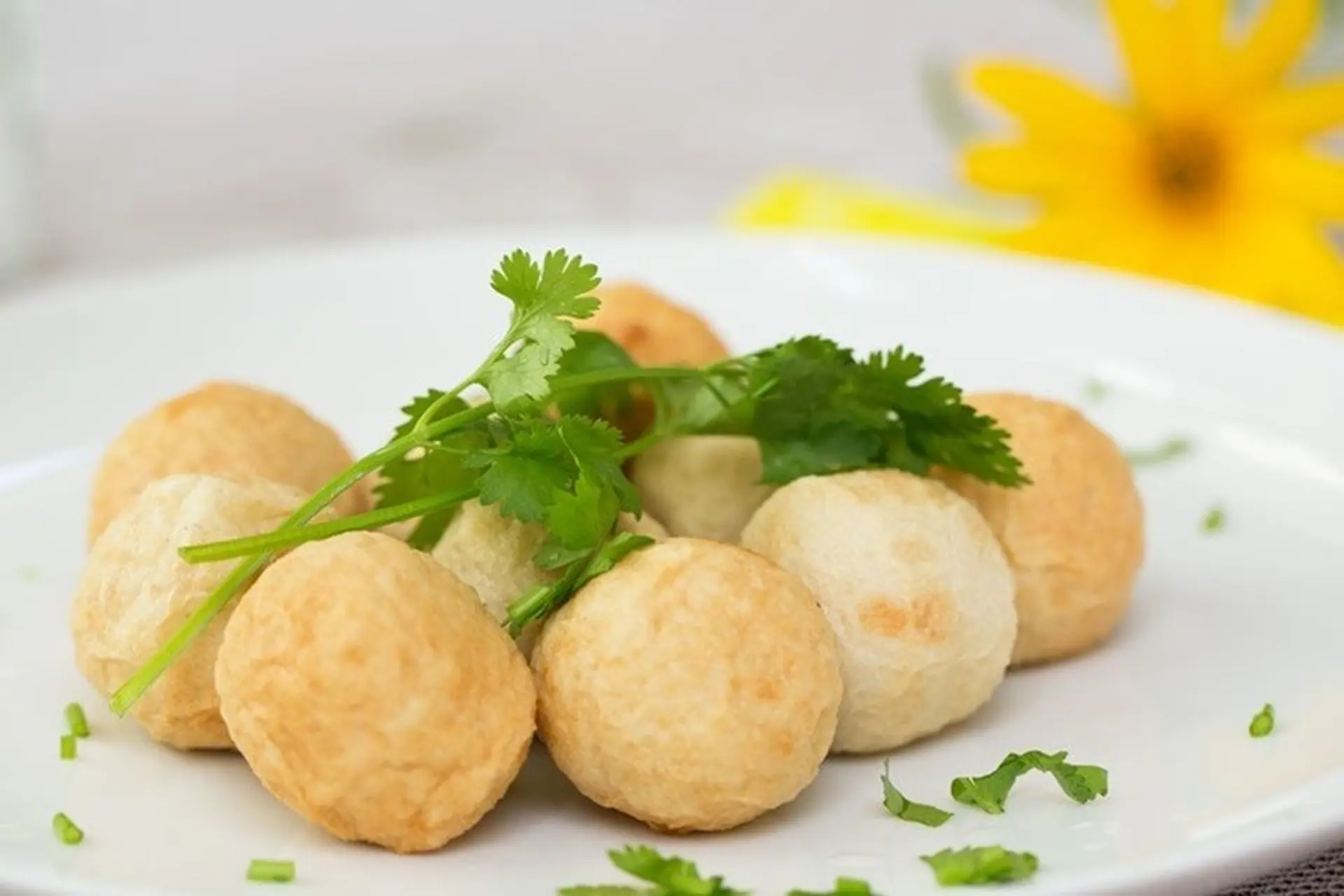 Bật mí cách bảo quản cá viên chiên đúng cách, lâu ngày tránh bị chua hay hư hỏng