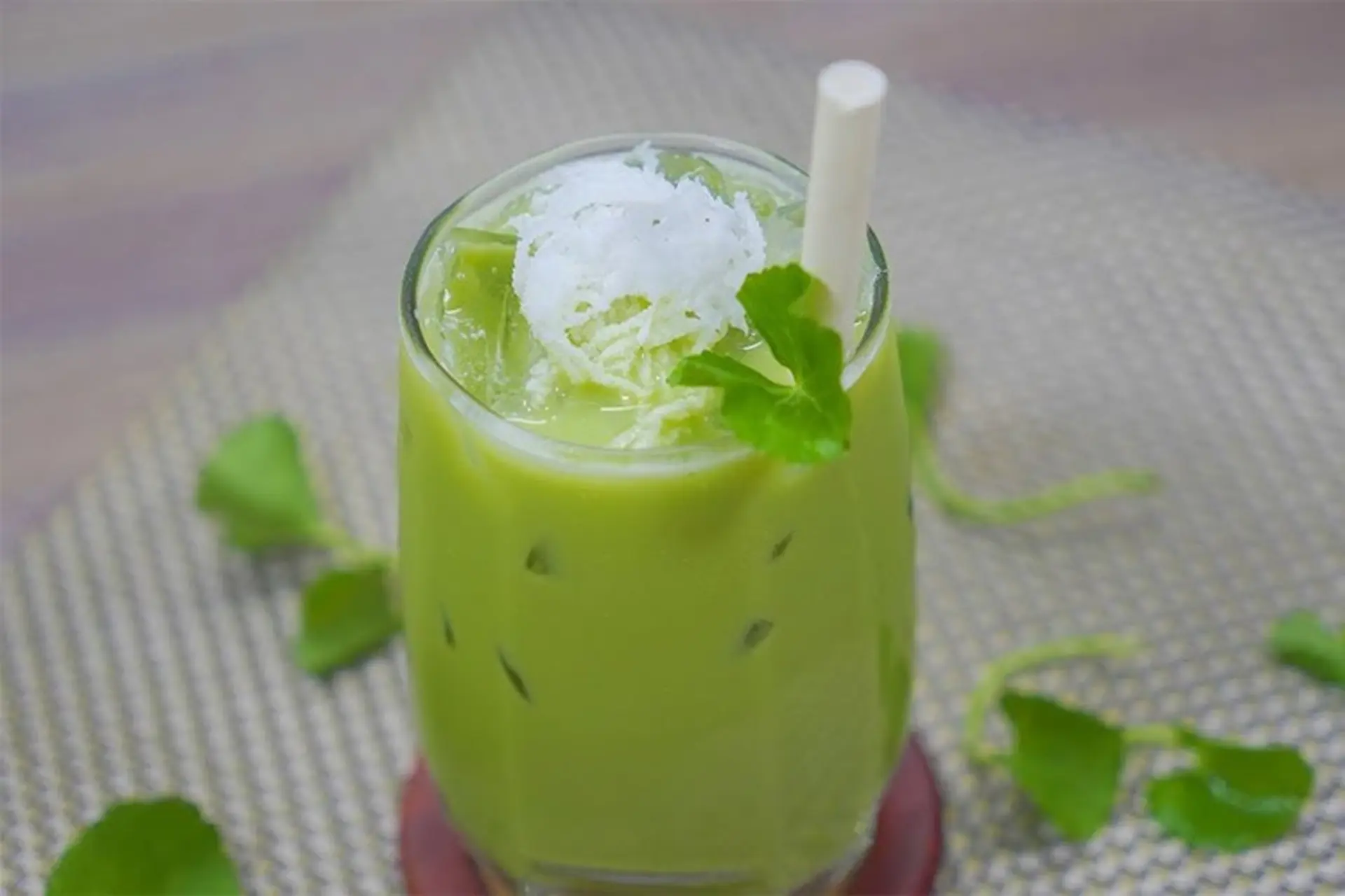 Thanh nhiệt cơ thể với món rau má sữa ngậy béo lạ miệng, trẻ nhỏ cũng thích mê