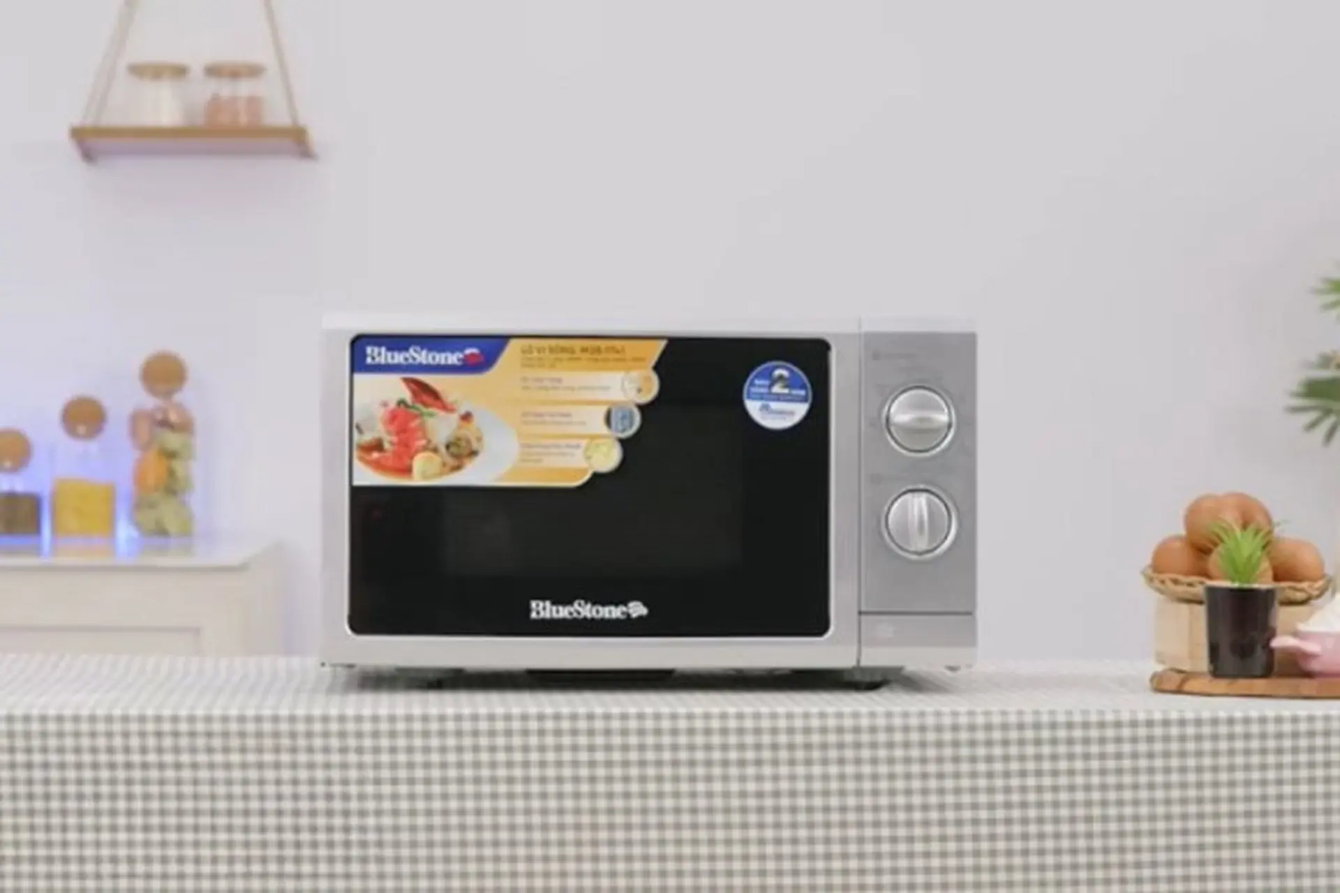 Hướng dẫn cách sử dụng lò vi sóng Bluestone an toàn và hiệu quả từ A-Z cho người dùng