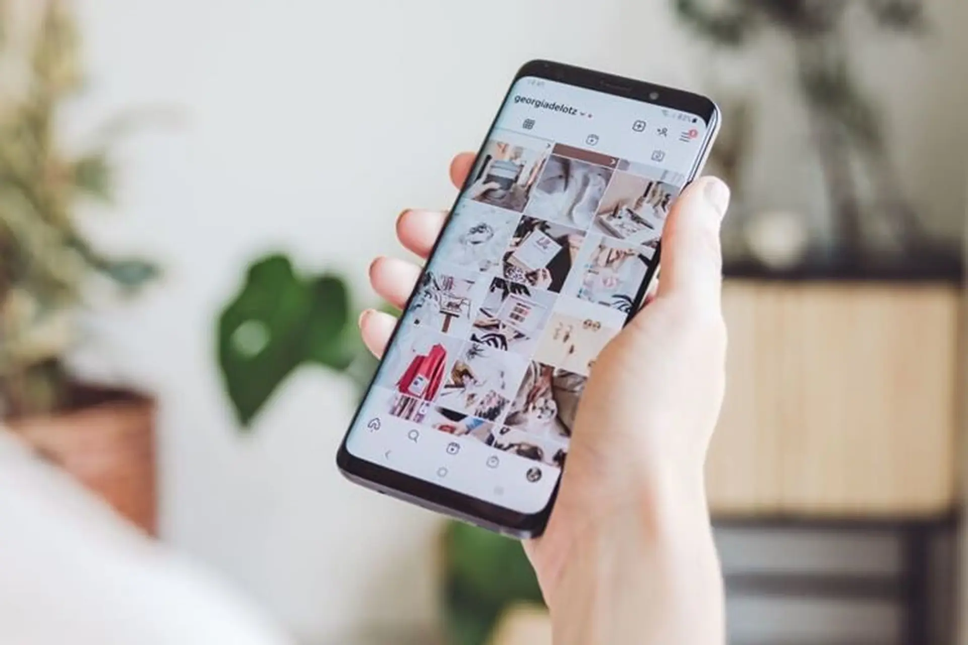  Hướng dẫn bạn cách ghim văn bản trong video Reel Instagram mà không phải ai cũng biết