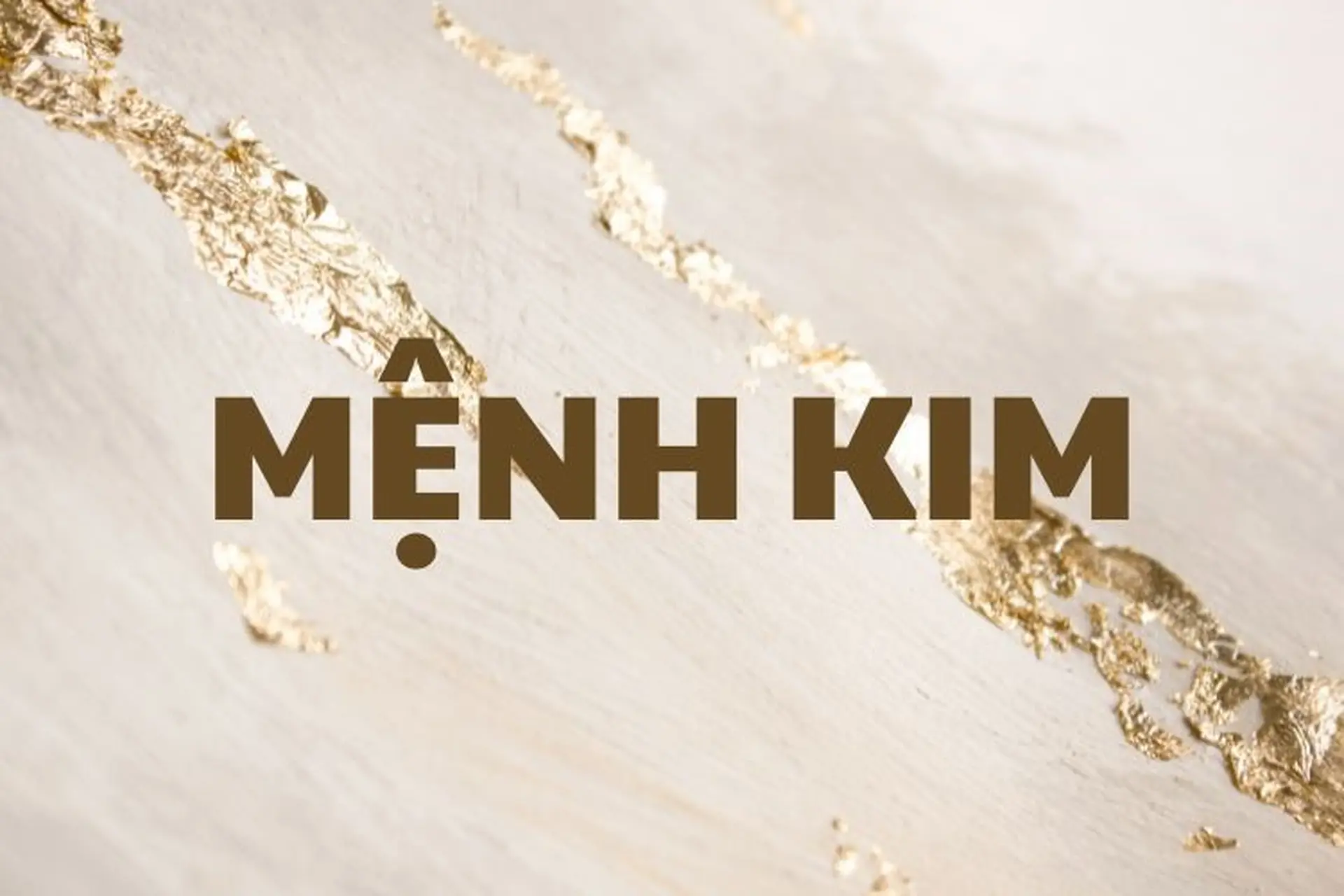 Mệnh Kim hợp điện thoại màu gì? TOP điện thoại cho người mệnh Kim thu hút may mắn