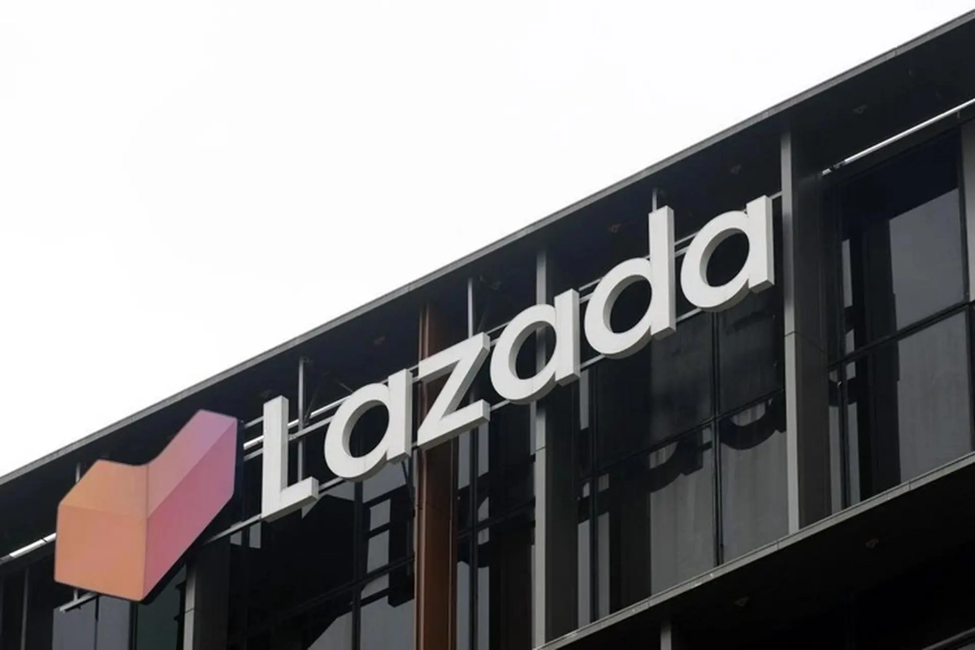 Lazada của nước nào? Tất tần tật về sàn thương mại điện tử lớn nhất Đông Nam Á được nhiều người dùng ưa chuộng