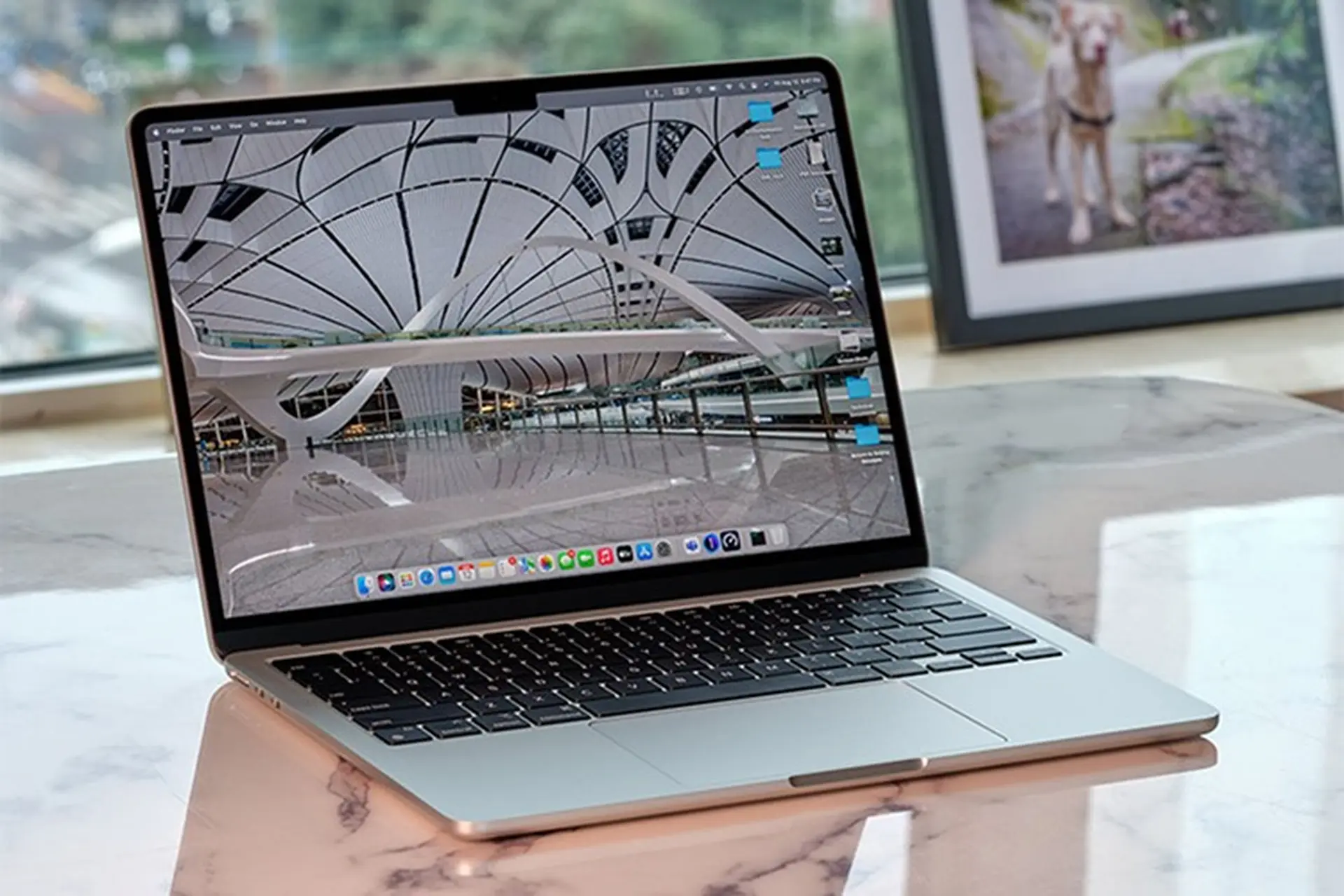 MacBook giảm giá Valentine và Tết Ta 2024 đến 15 triệu đồng tại FPT Shop cho năm mới thêm đủ đầy