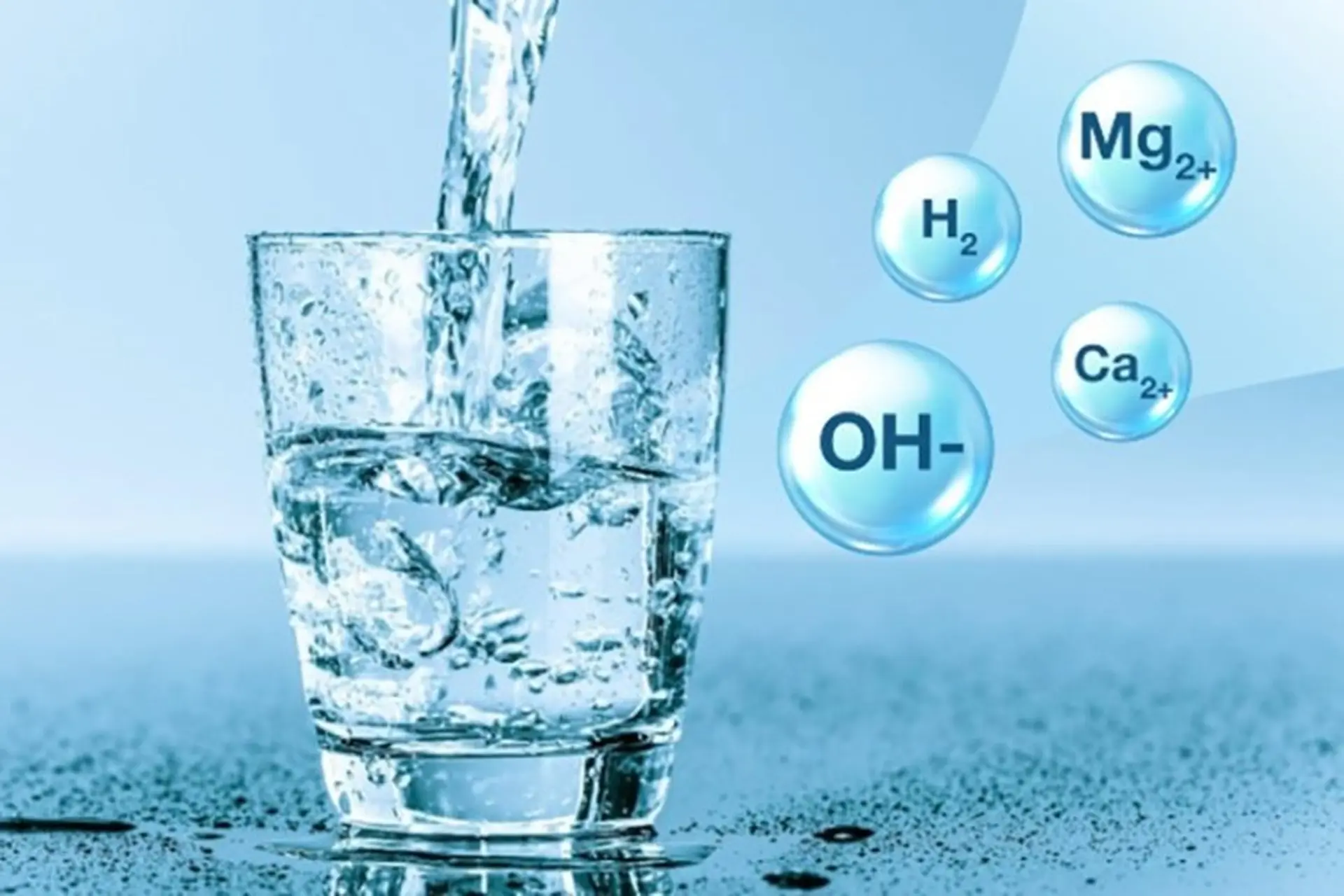 Gợi ý 4 cách tạo nước Hydrogen có hàm lượng cao, rất tốt cho sức khoẻ mà bạn nên biết