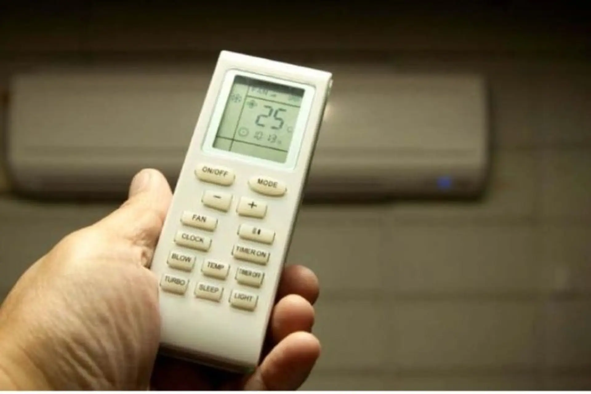 Nhiệt độ thấp nhất của máy lạnh là bao nhiêu? Có nên sử dụng máy lạnh ở nhiệt độ thấp?