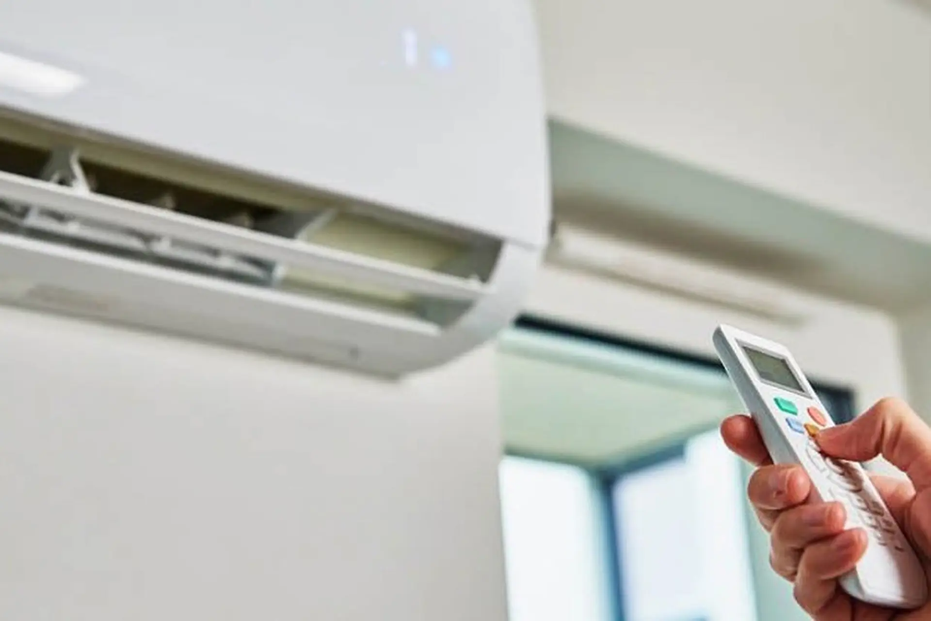 Máy lạnh Samsung khi tắt hiện số 1 là lỗi gì? Mách bạn các nguyên nhân và cách xử lý trường hợp này