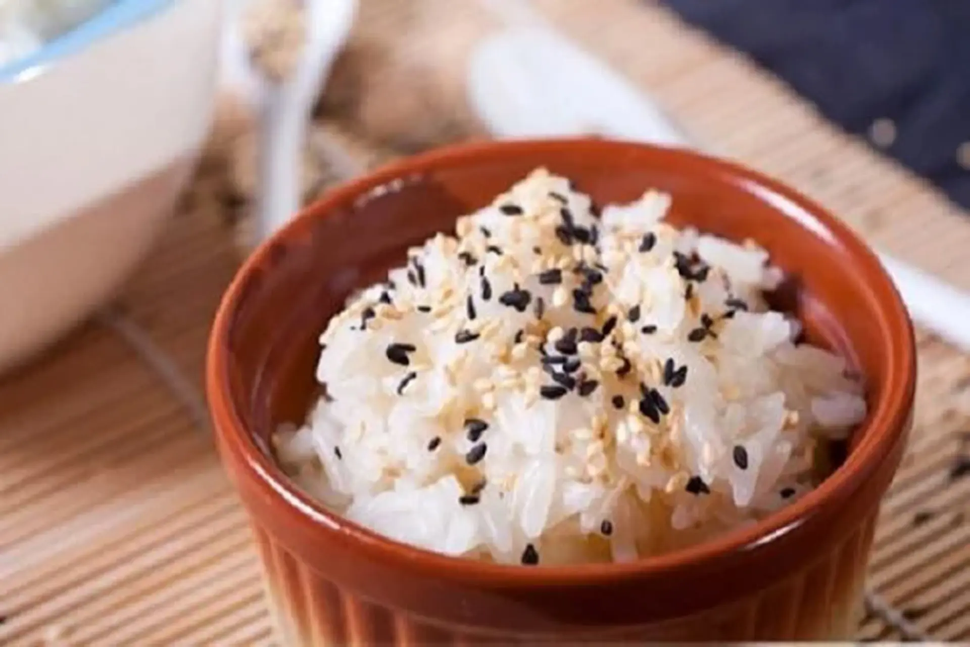 Cách nấu xôi nước cốt dừa bằng nồi cơm điện