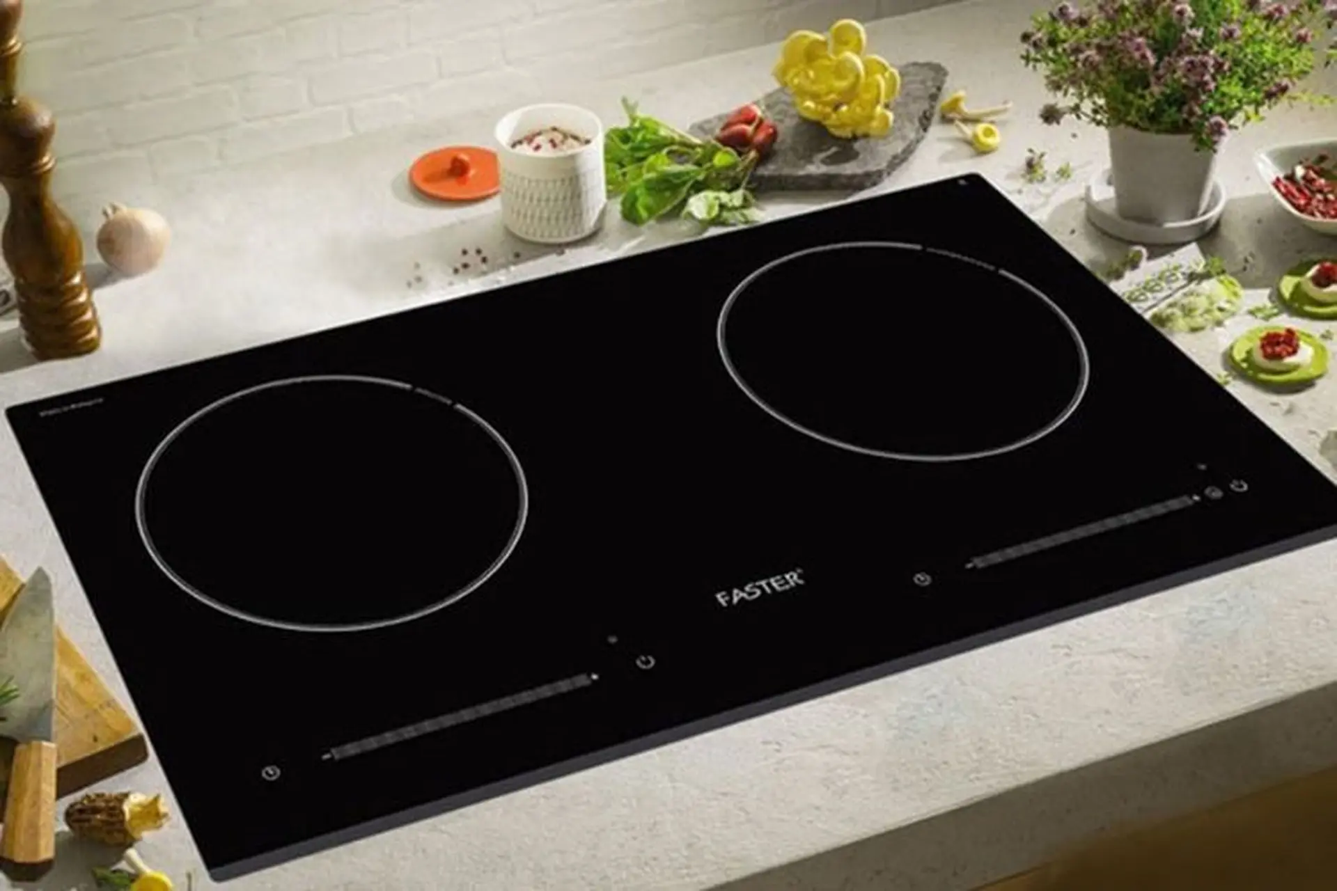 Bếp từ Faster có tốt không? Góc nhìn từ thương hiệu